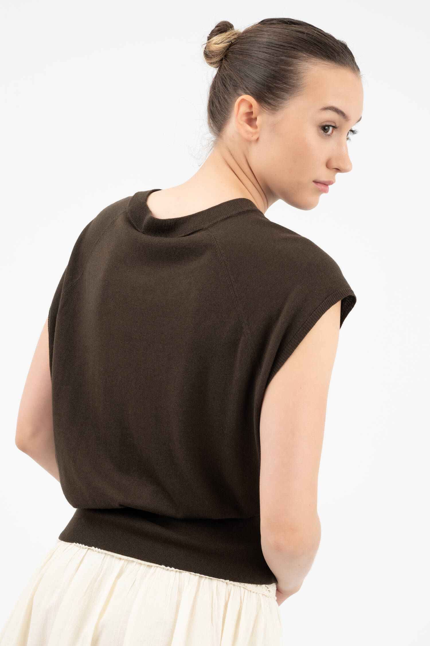 Cashmere-Seiden Pullunder in Dunkelbraun Cashmere-Seiden Pullunder in Dunkelbraun