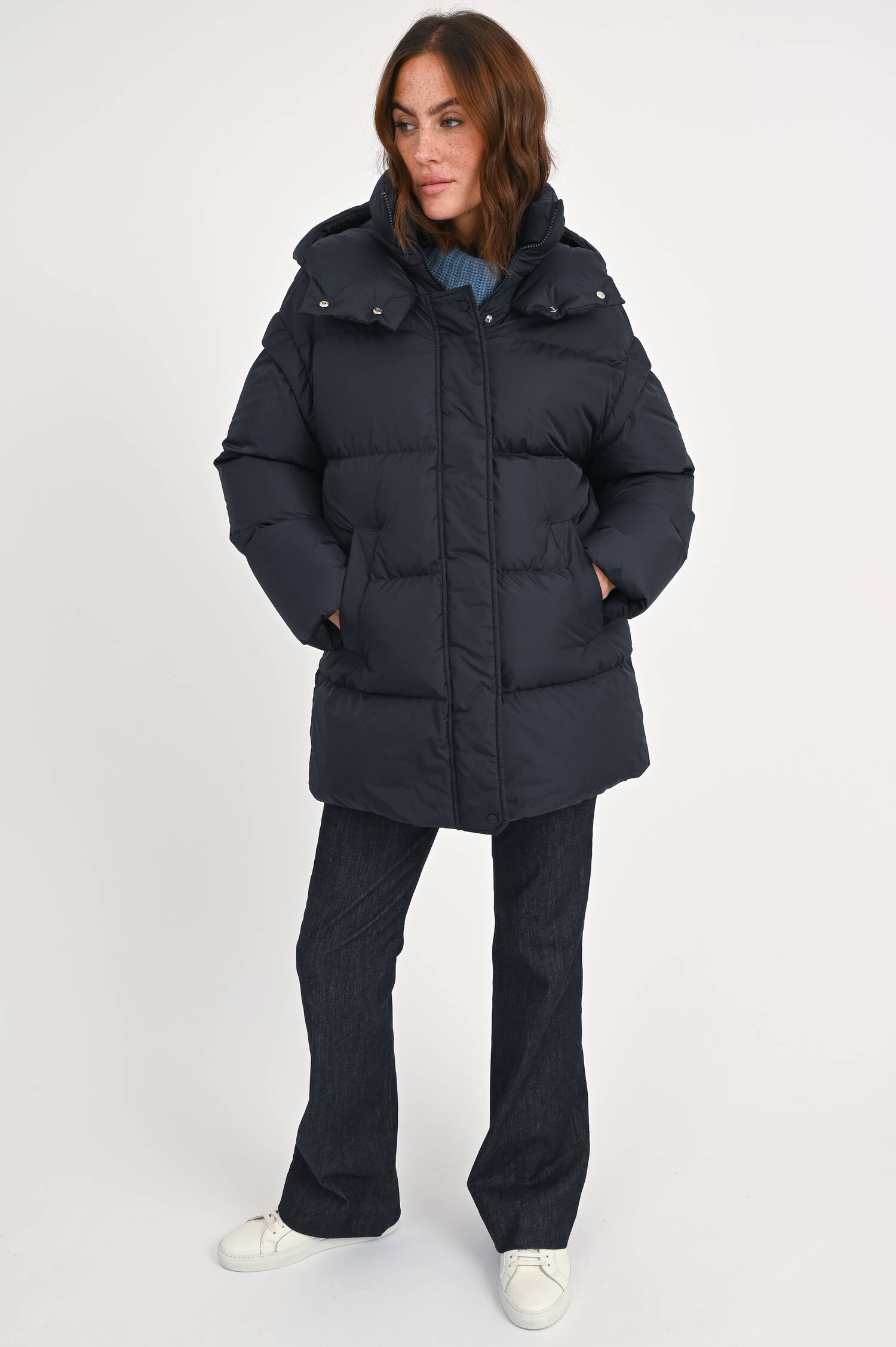 Hybrid Steppmantel / Gilet in Midnight Hybrid Steppmantel / Gilet in Midnight