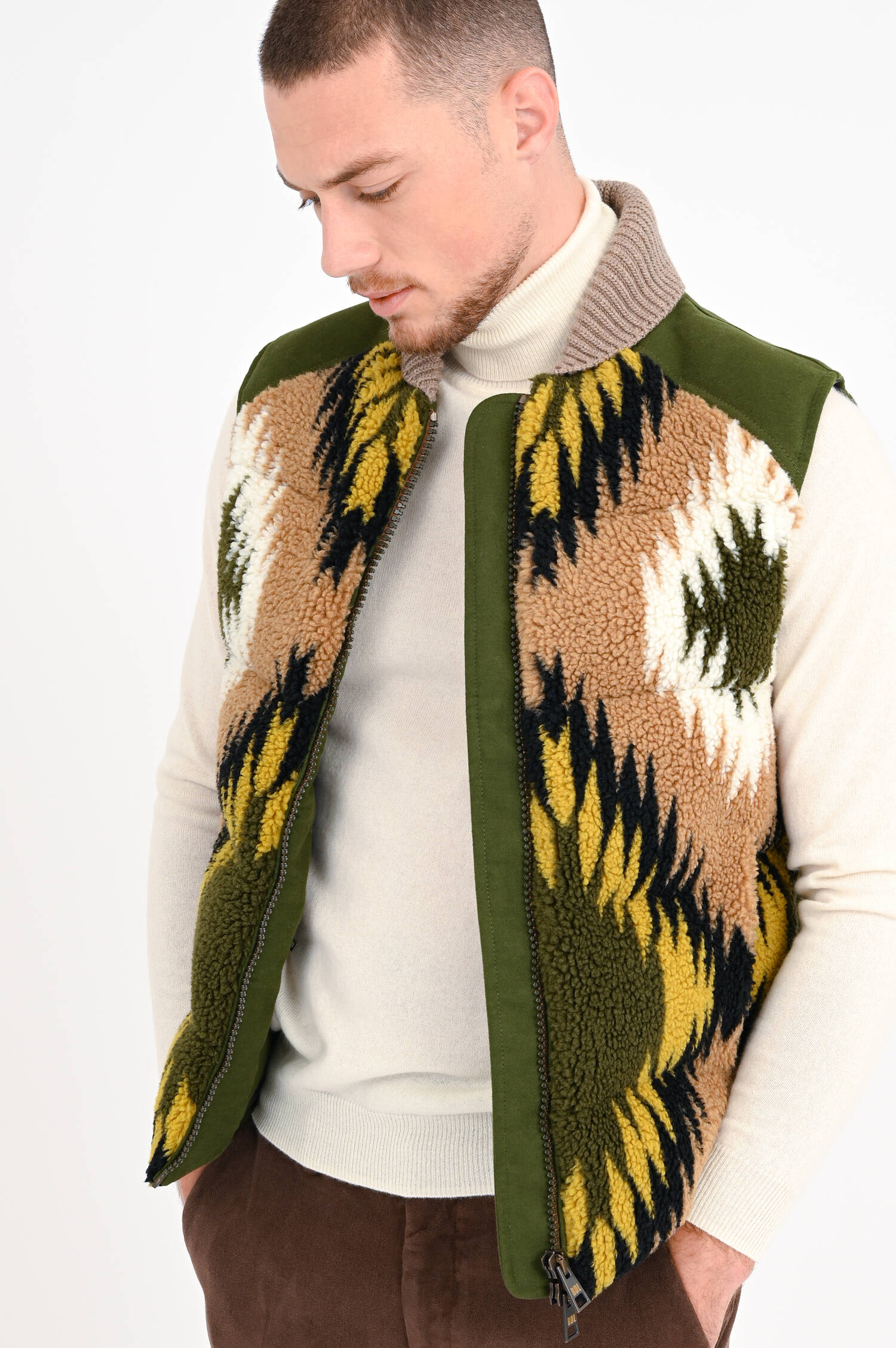 Gemustertes Daunenstepp-Gilet JEBEL in Oliv/Camel