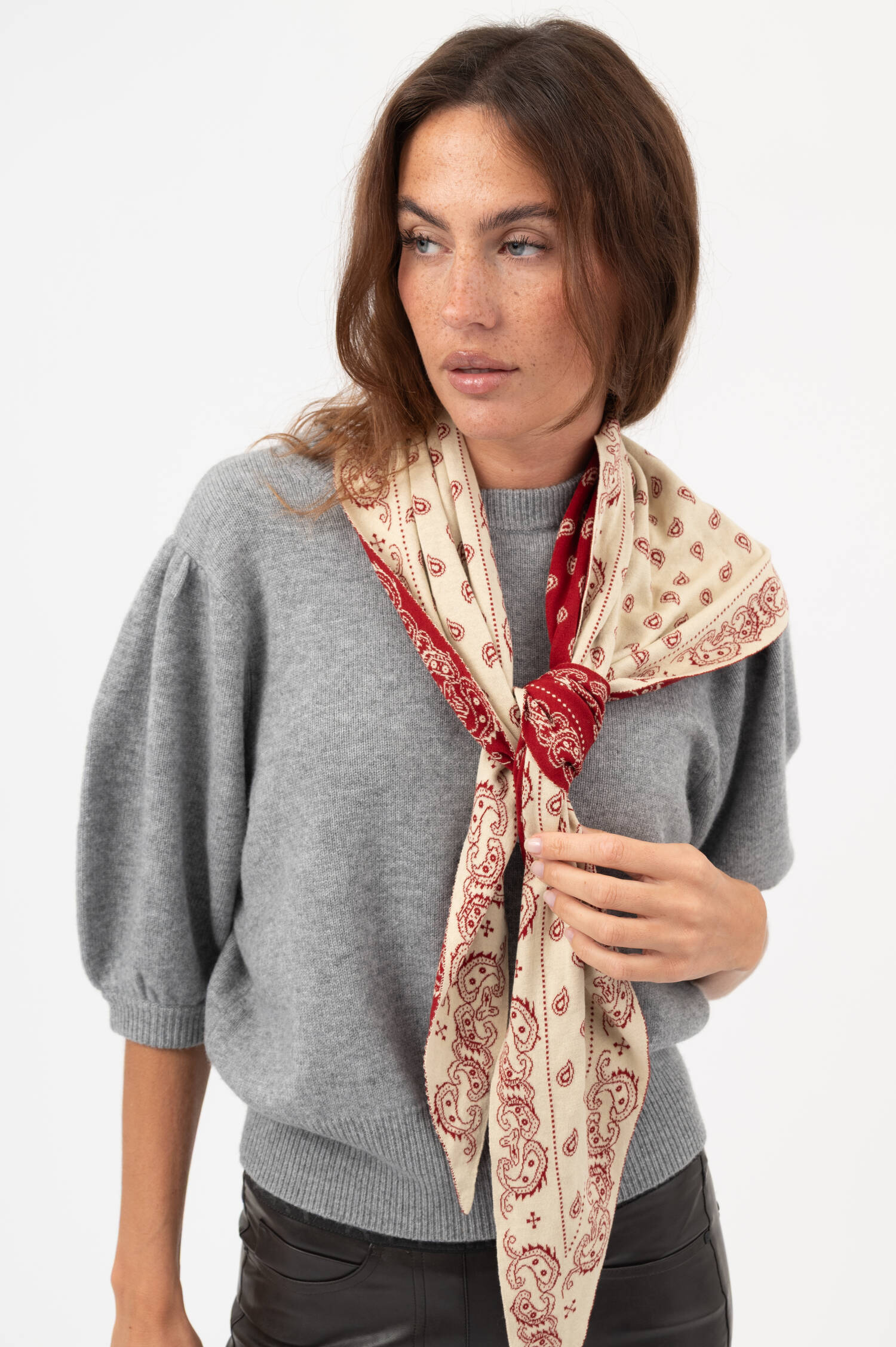 Paisley Dreieckstuch in Rot/Beige Paisley Dreieckstuch in Rot/Beige