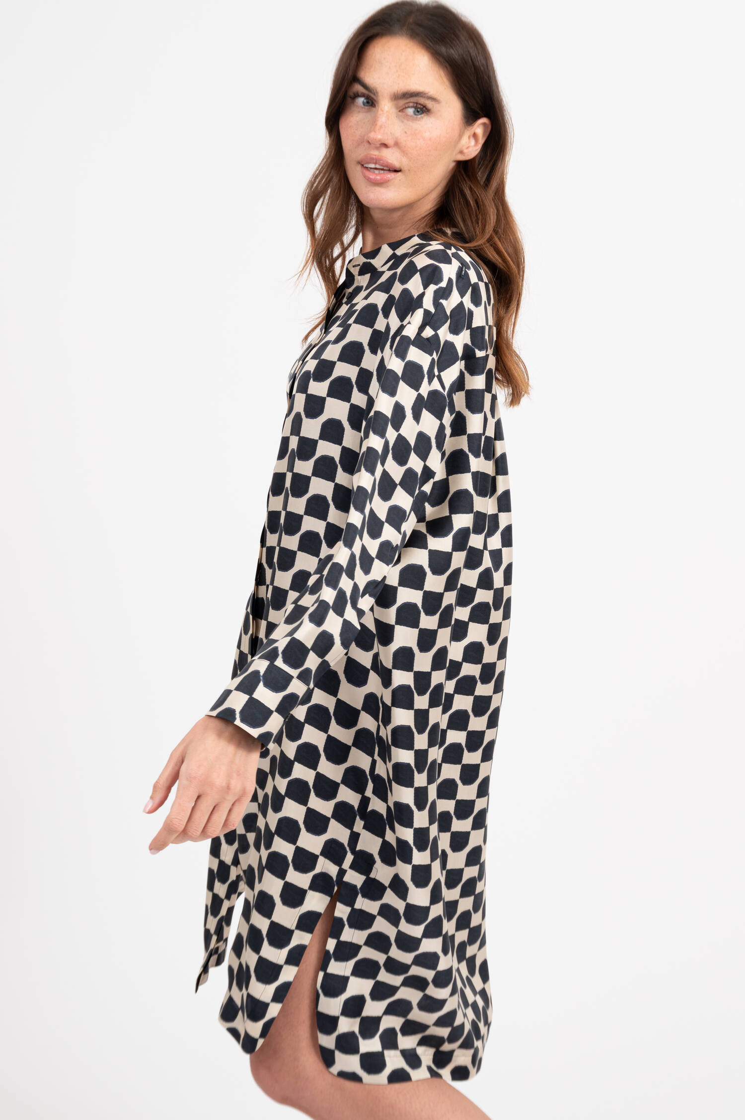 Kleid PINZA aus Seidentwill in Schwarz/Beige