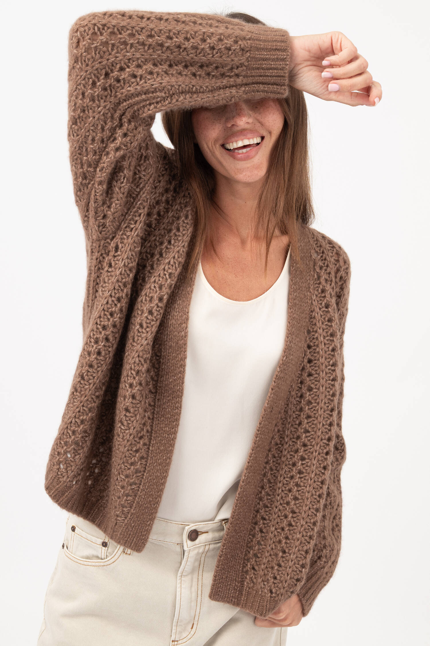 Cashmeremix-Lochstrick-Cardigan in Braun