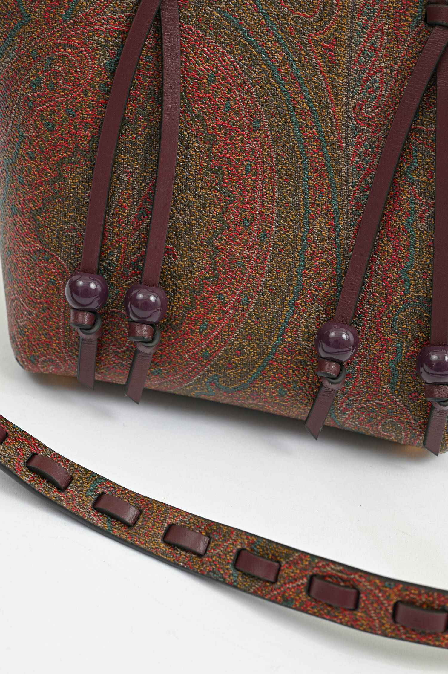 Mini-Shopper mit Paisley-Muster in Braun Mini-Shopper mit Paisley-Muster in Braun