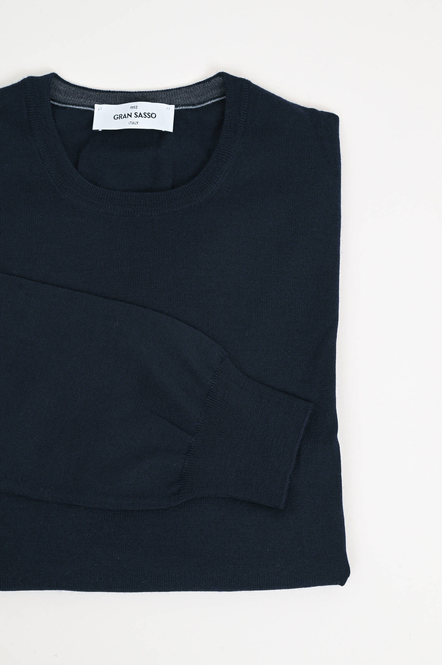 Feinstrick Pullover aus Wolle in Navy