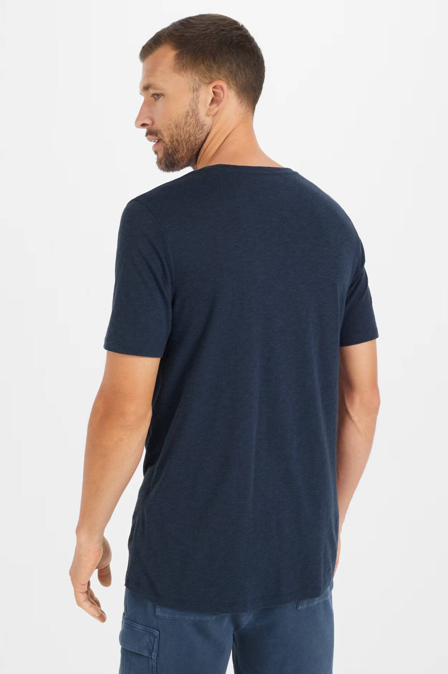 T-Shirt MARIO mit V-Ausschnitt in Navy