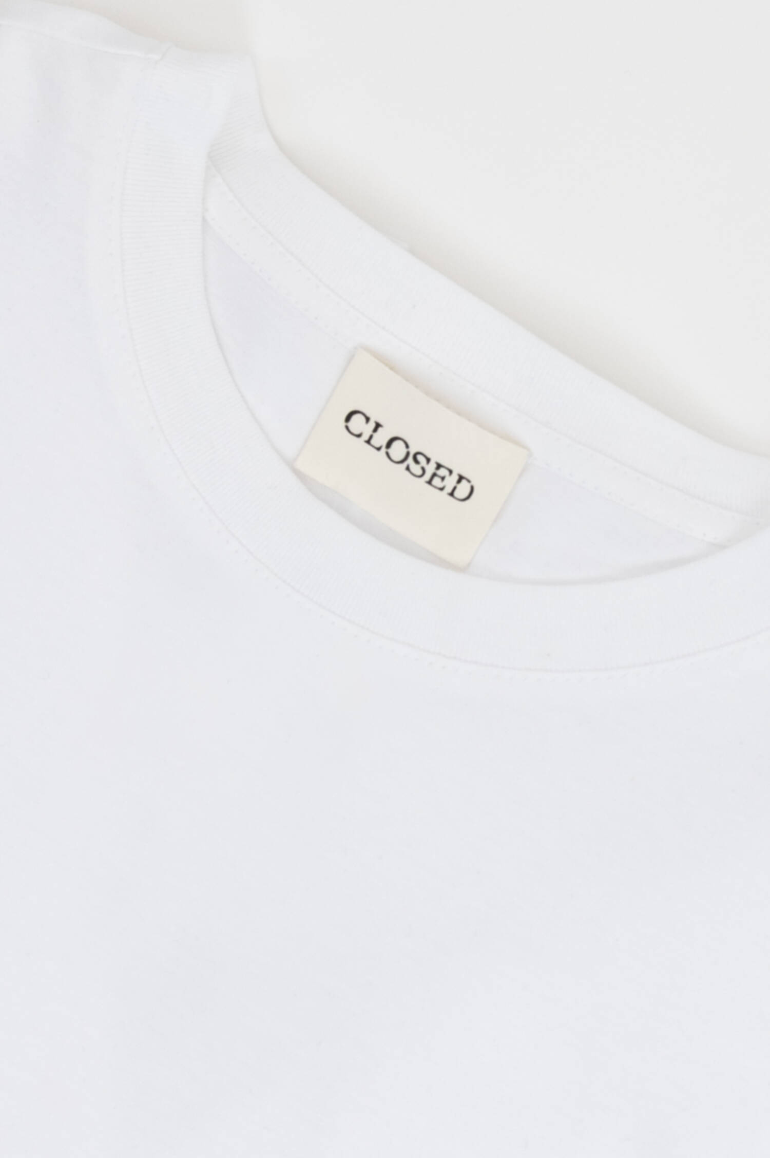 Basic T-Shirt in Weiß