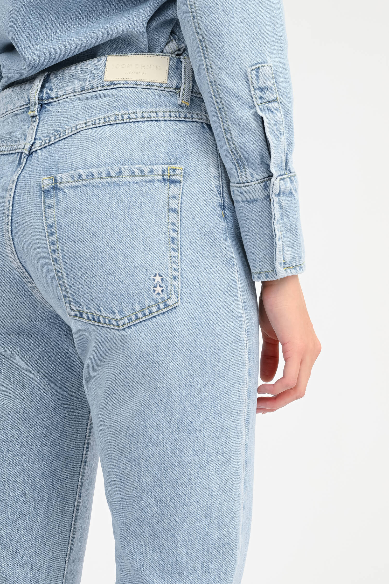 Wide-Leg Jeans SKYE in Hellblau