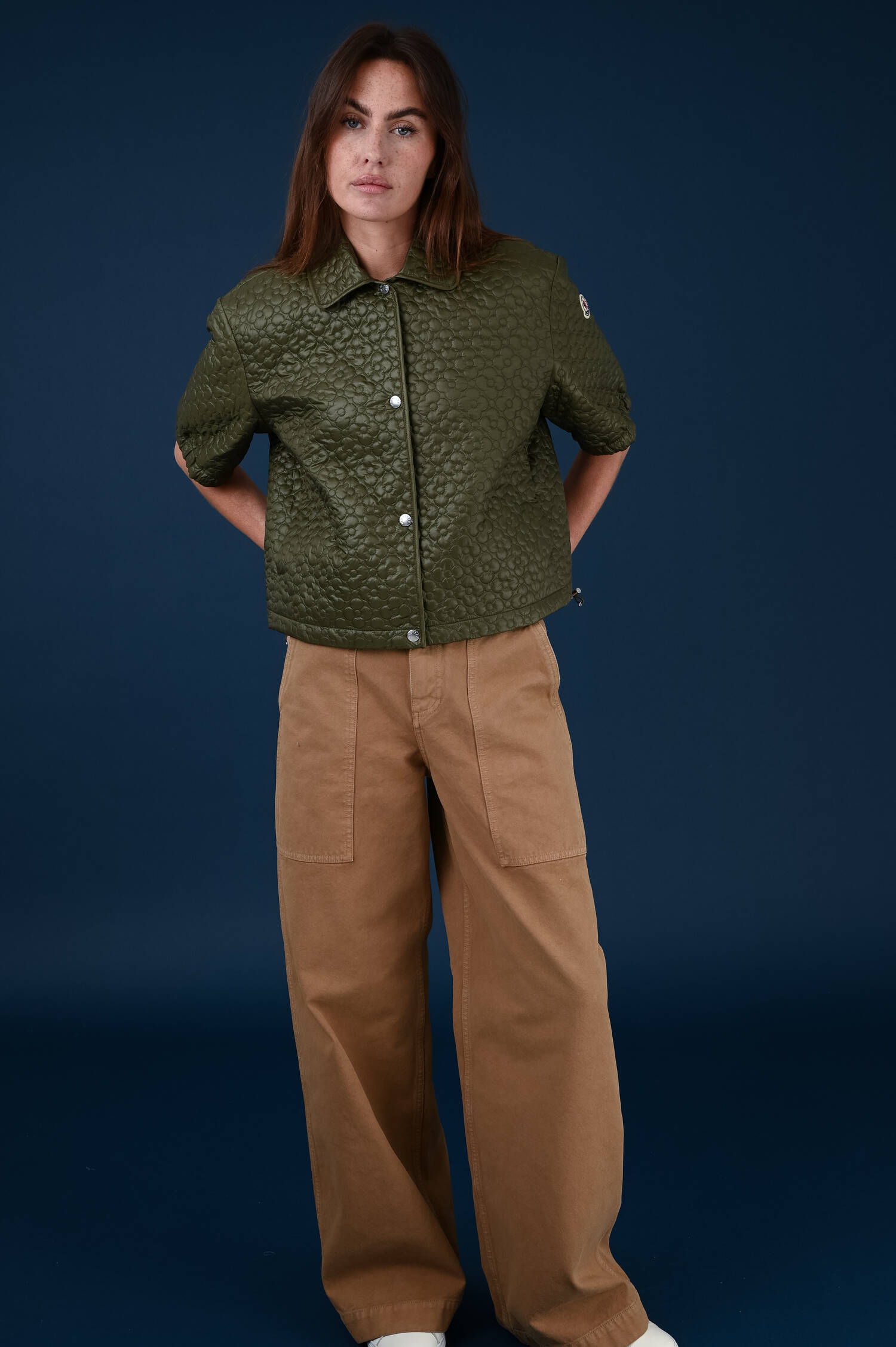 Kurzarm Steppjacke in Olivgrün Kurzarm Steppjacke in Olivgrün