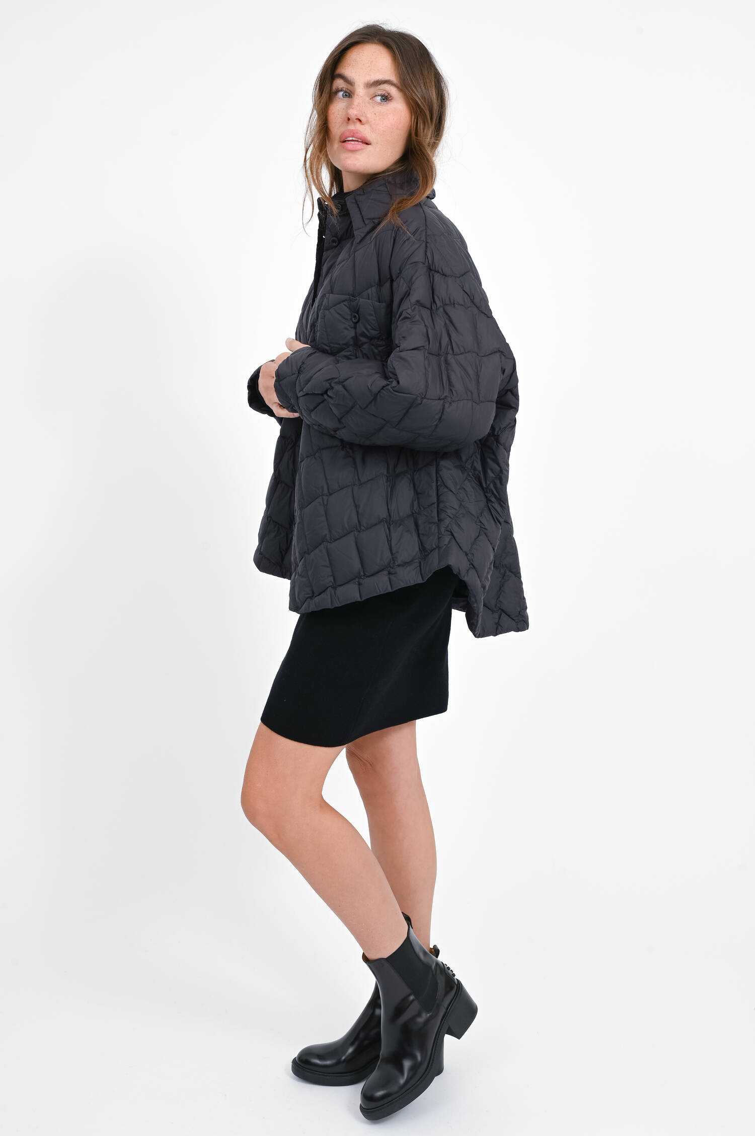 Daunenjacke mit Stepp-Optik in Black