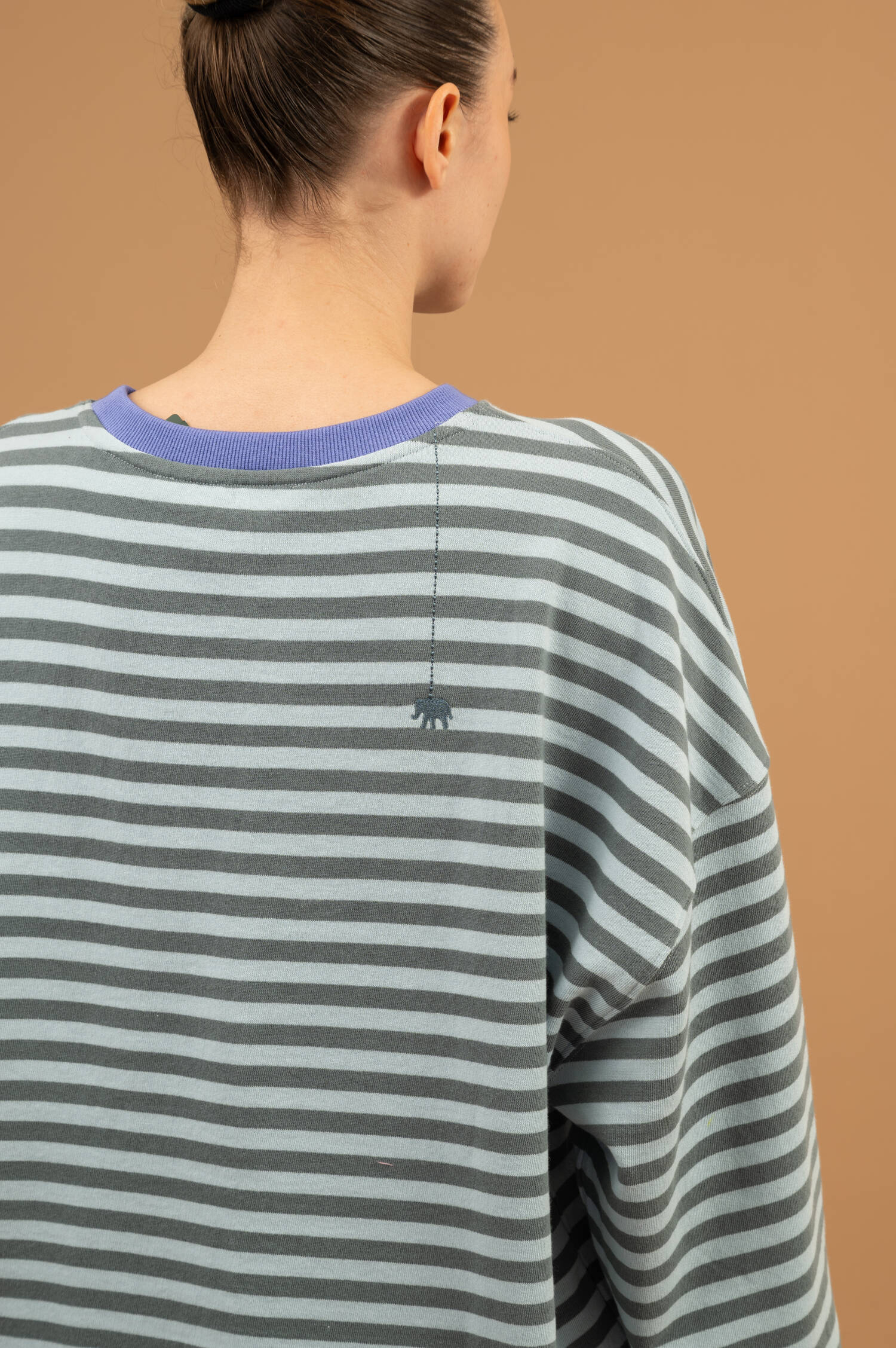 Gestreifter Sweater CHESAPEAKE in Whaleblau/Moos