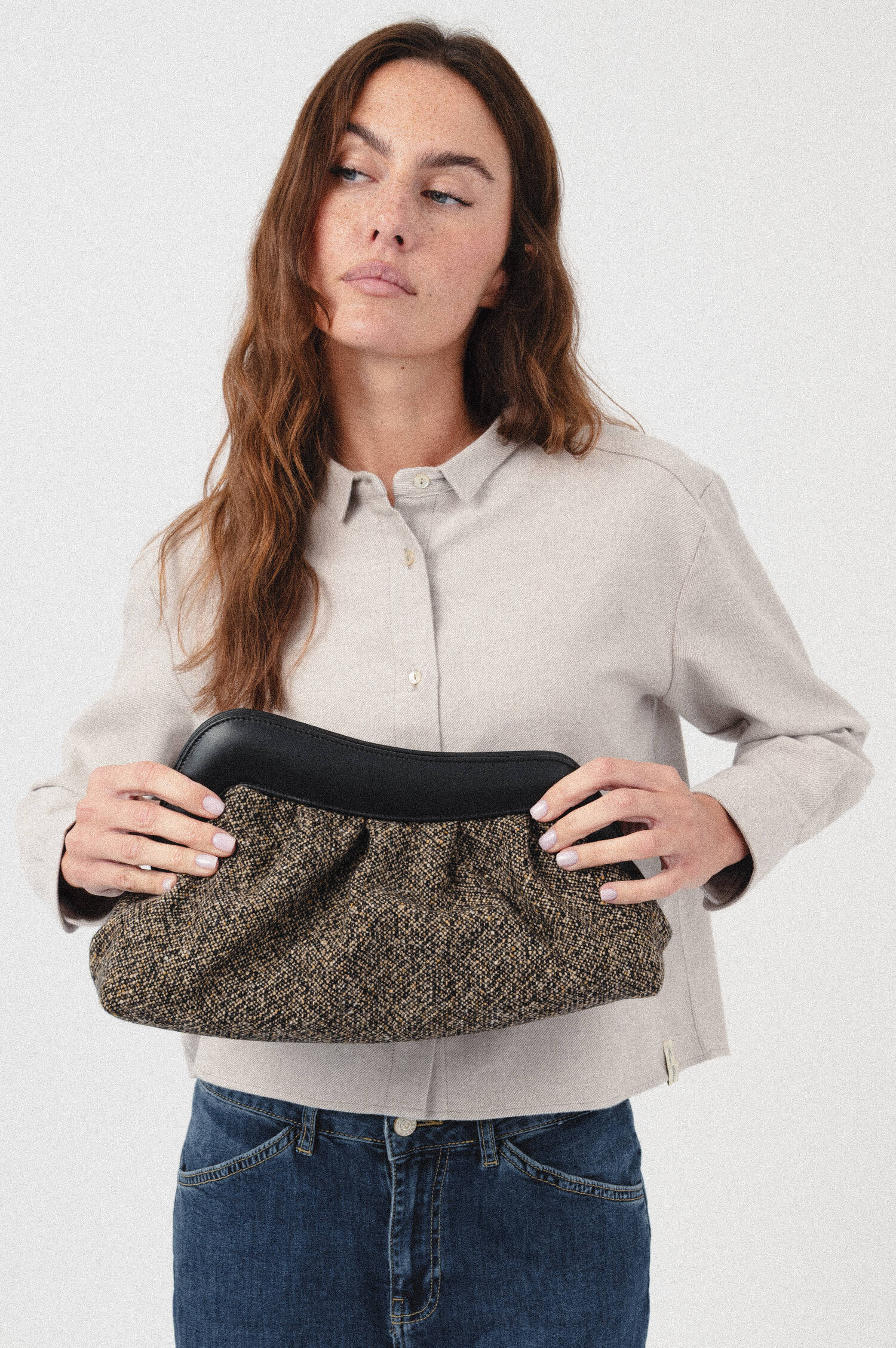 Donegal Tweed Pouch NAYARA in Beige Donegal Tweed Pouch NAYARA in Beige