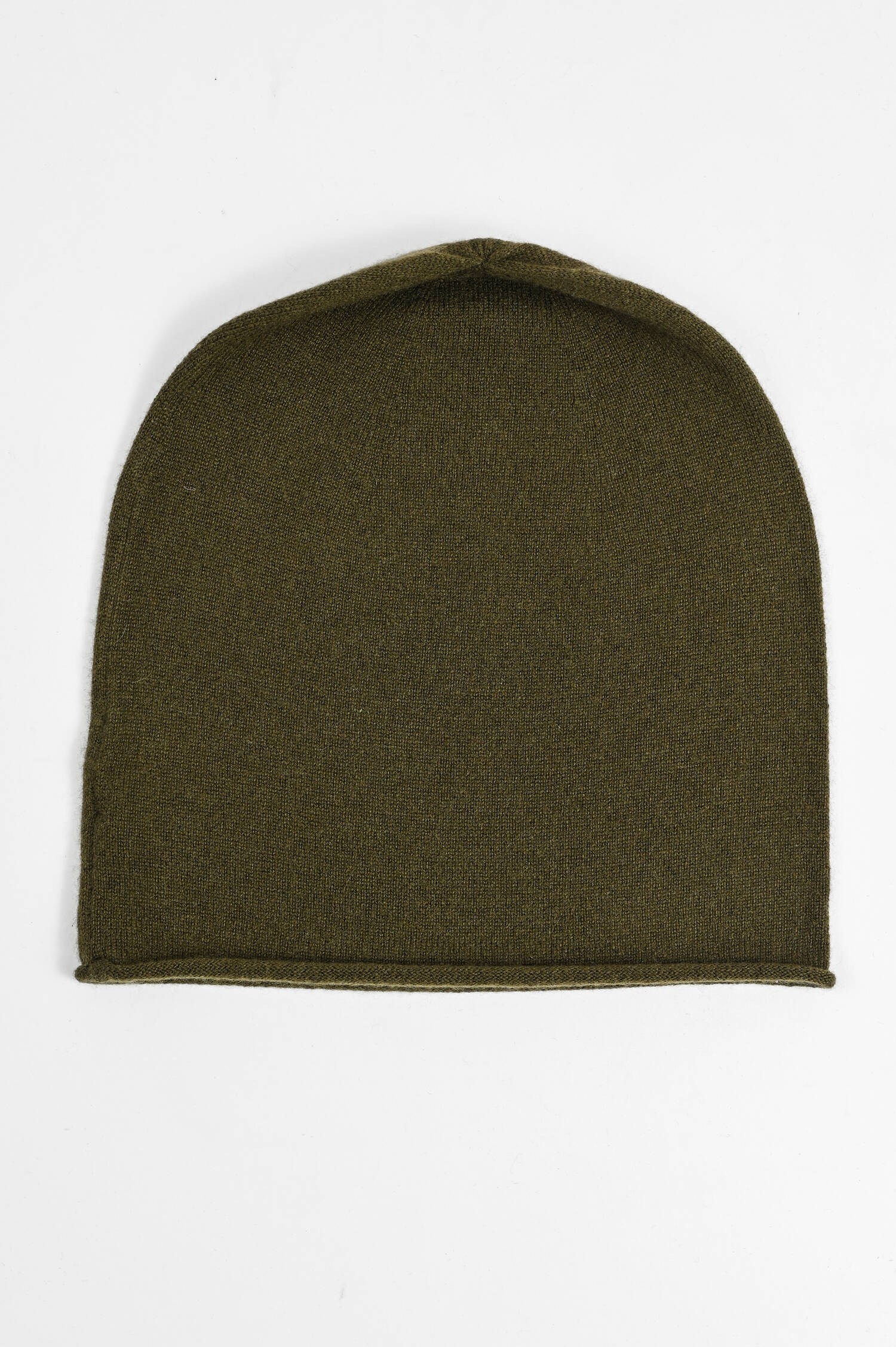 Feinstrick-Mütze mit Rollsaum in Khaki Feinstrick-Mütze mit Rollsaum in Khaki