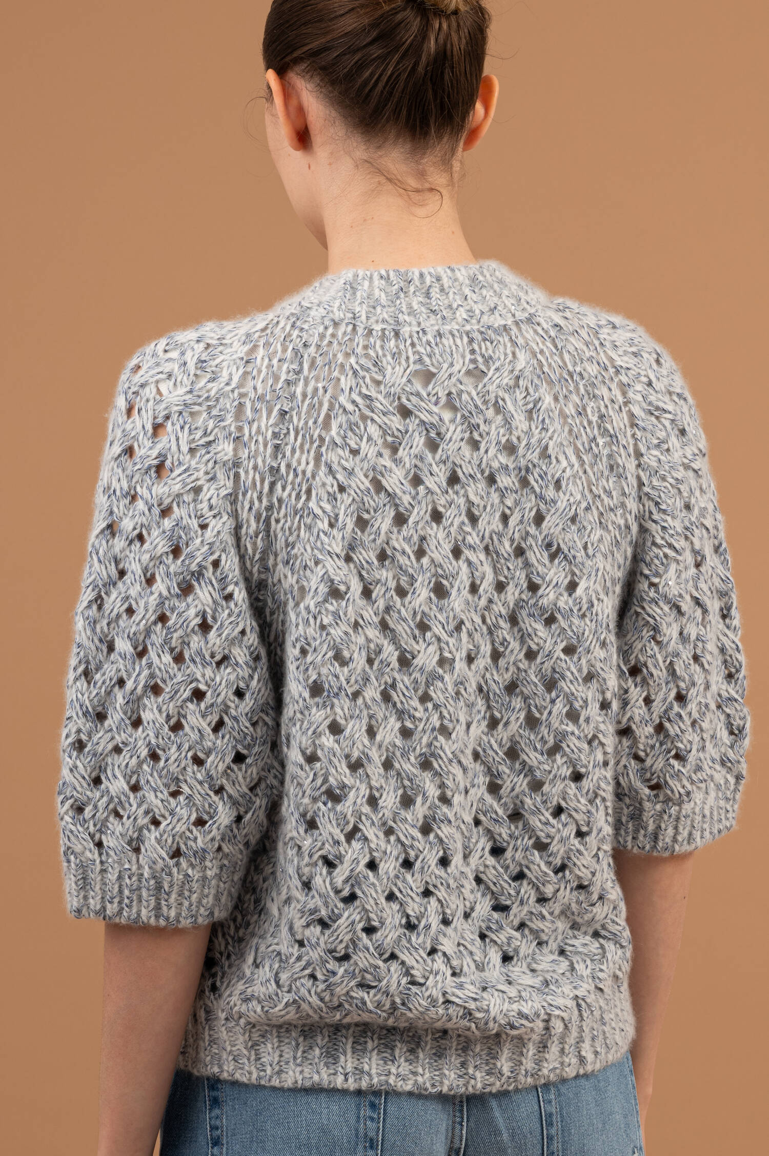 Groblochstrickweste mit Pailletten in Weiß/Blau