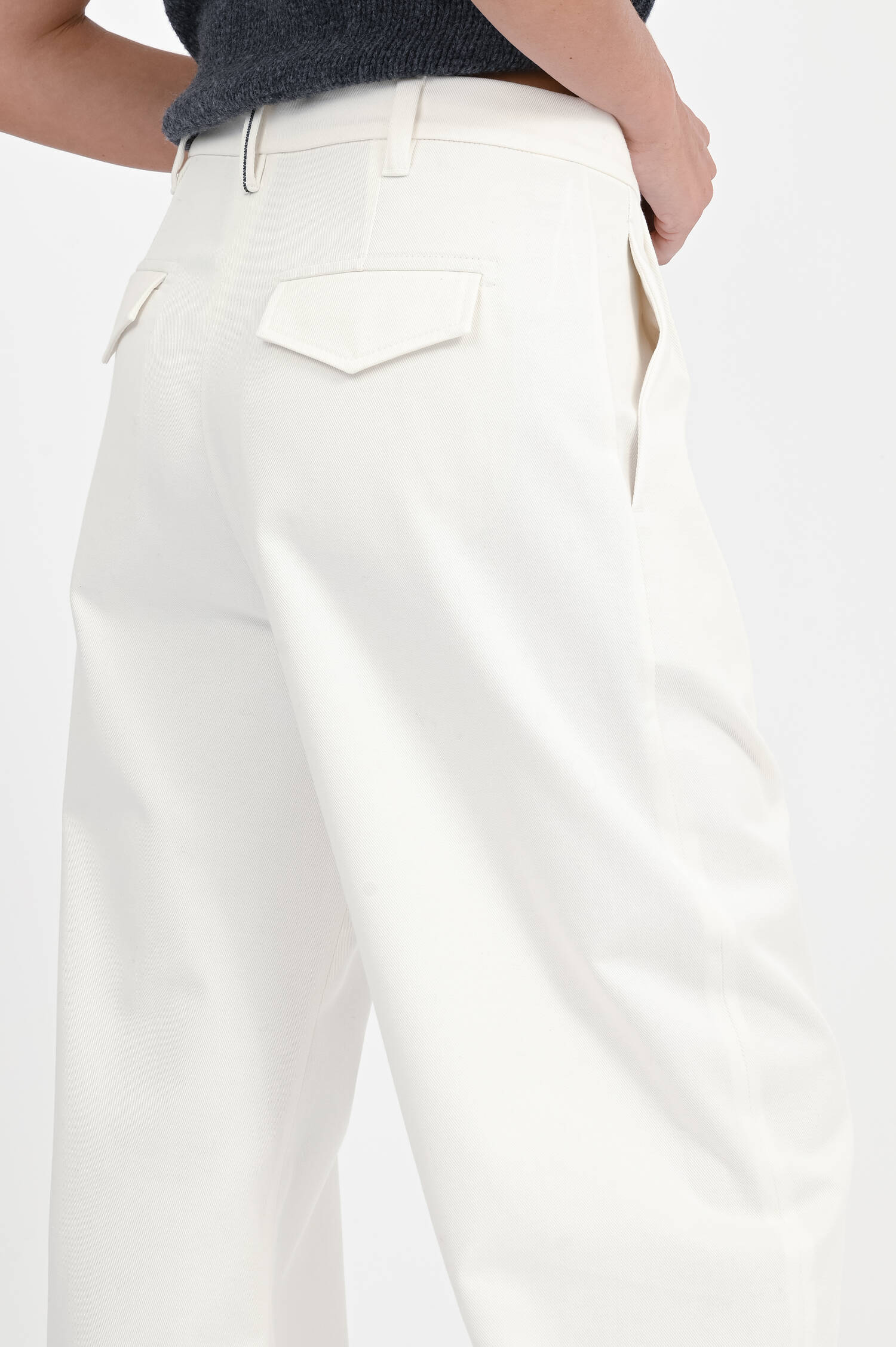 Wide-Leg Hose mit Bundfalten in Bianco Lane