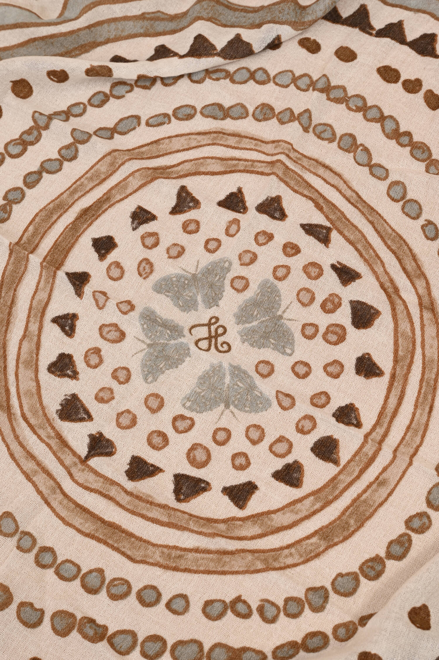 Tuch OROUND in Braun/Ecru