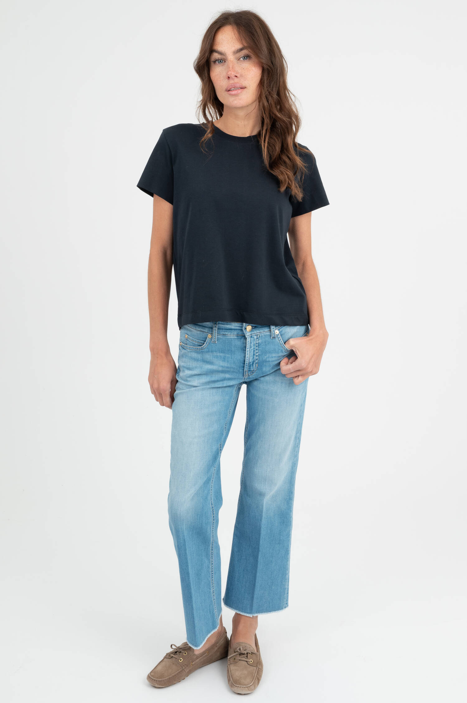 T-Shirt mit Feder-Details in Navy T-Shirt mit Feder-Details in Navy