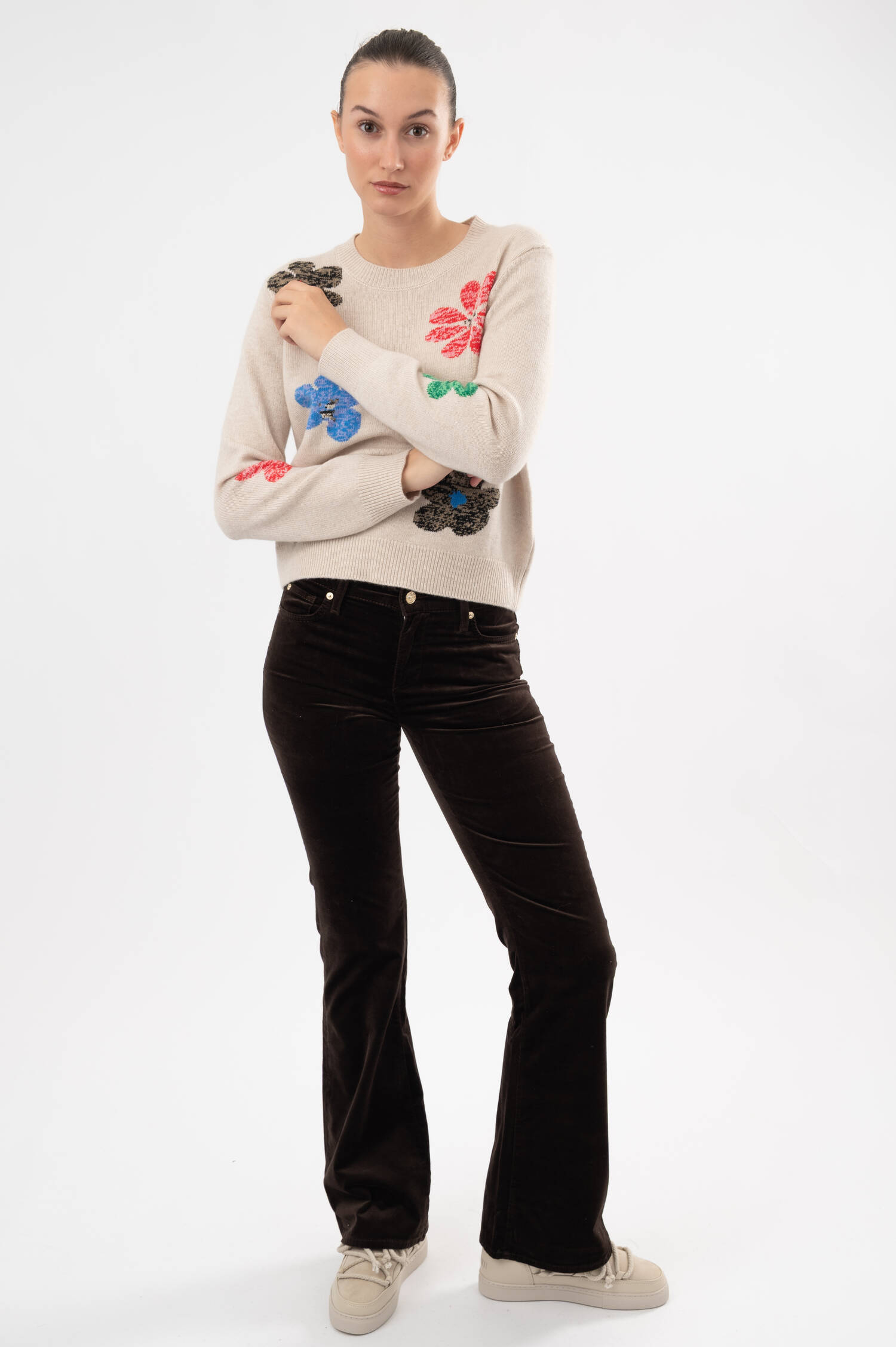 Woll-Cashmere-Pullover mit Blumen-Details in Beige Woll-Cashmere-Pullover mit Blumen-Details in Beige