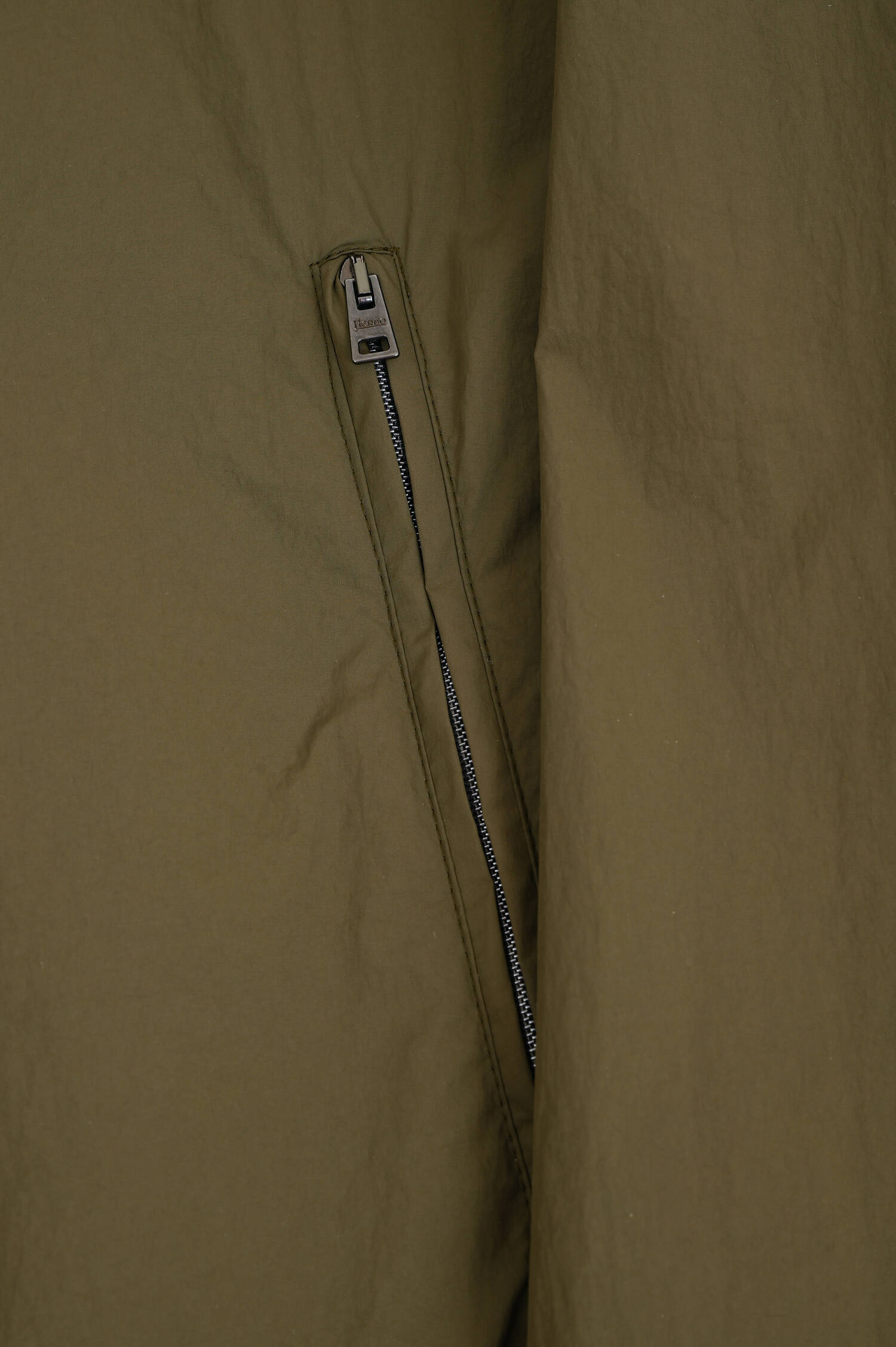 Leichte Jacke in Khaki