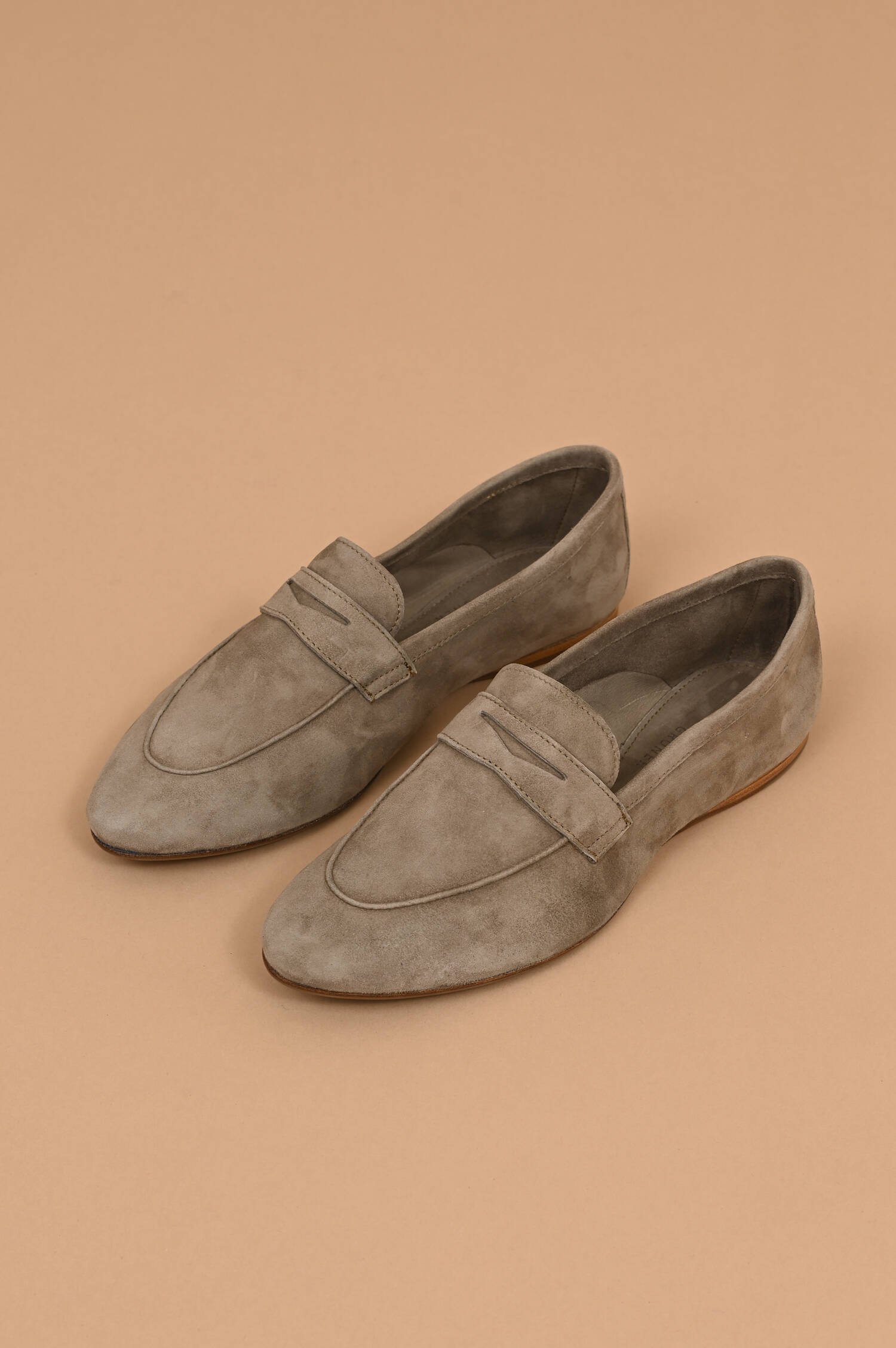 Veloursleder-Loafer in Beige Veloursleder-Loafer in Beige