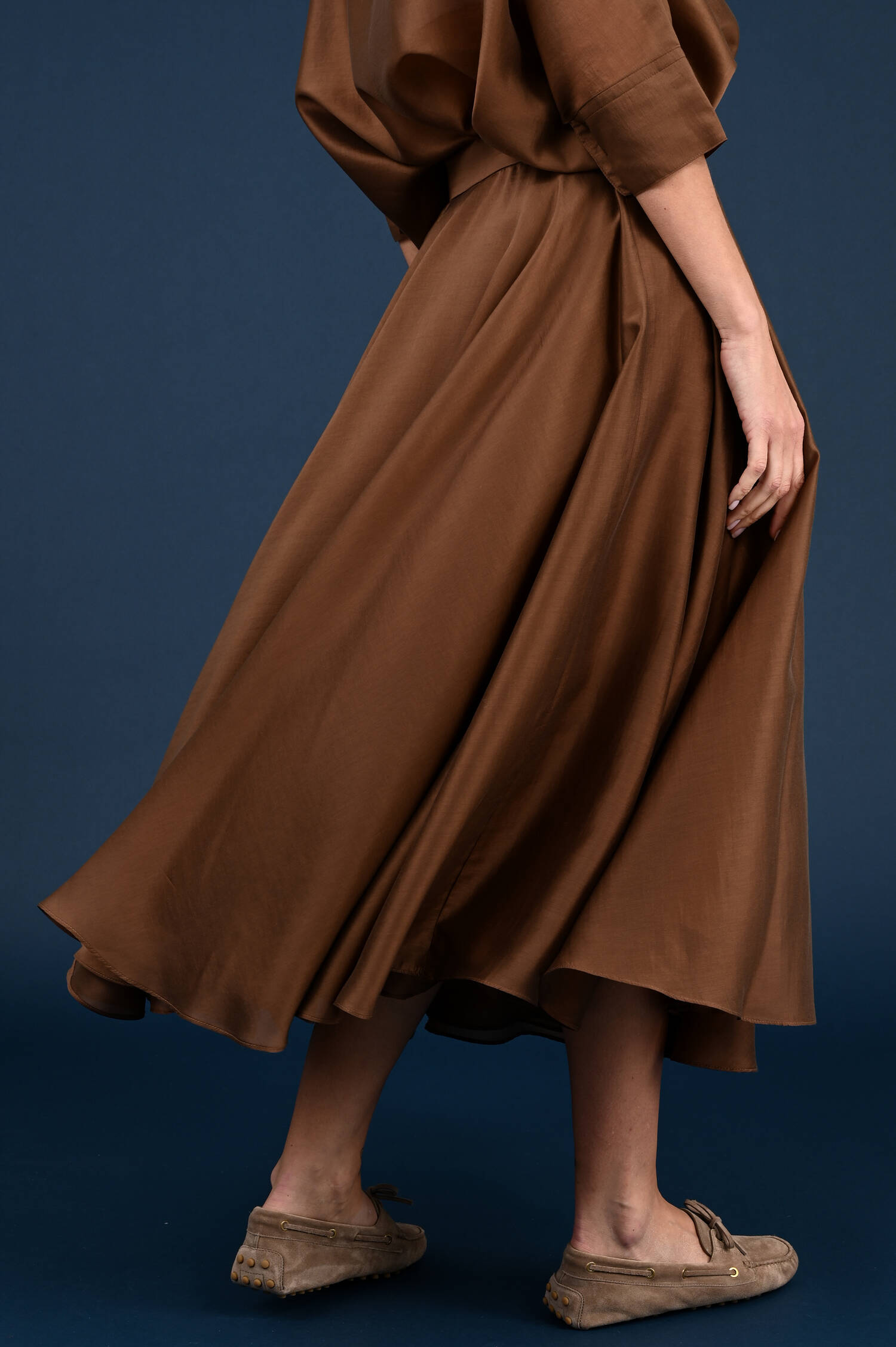 Satinrock in Chokobraun