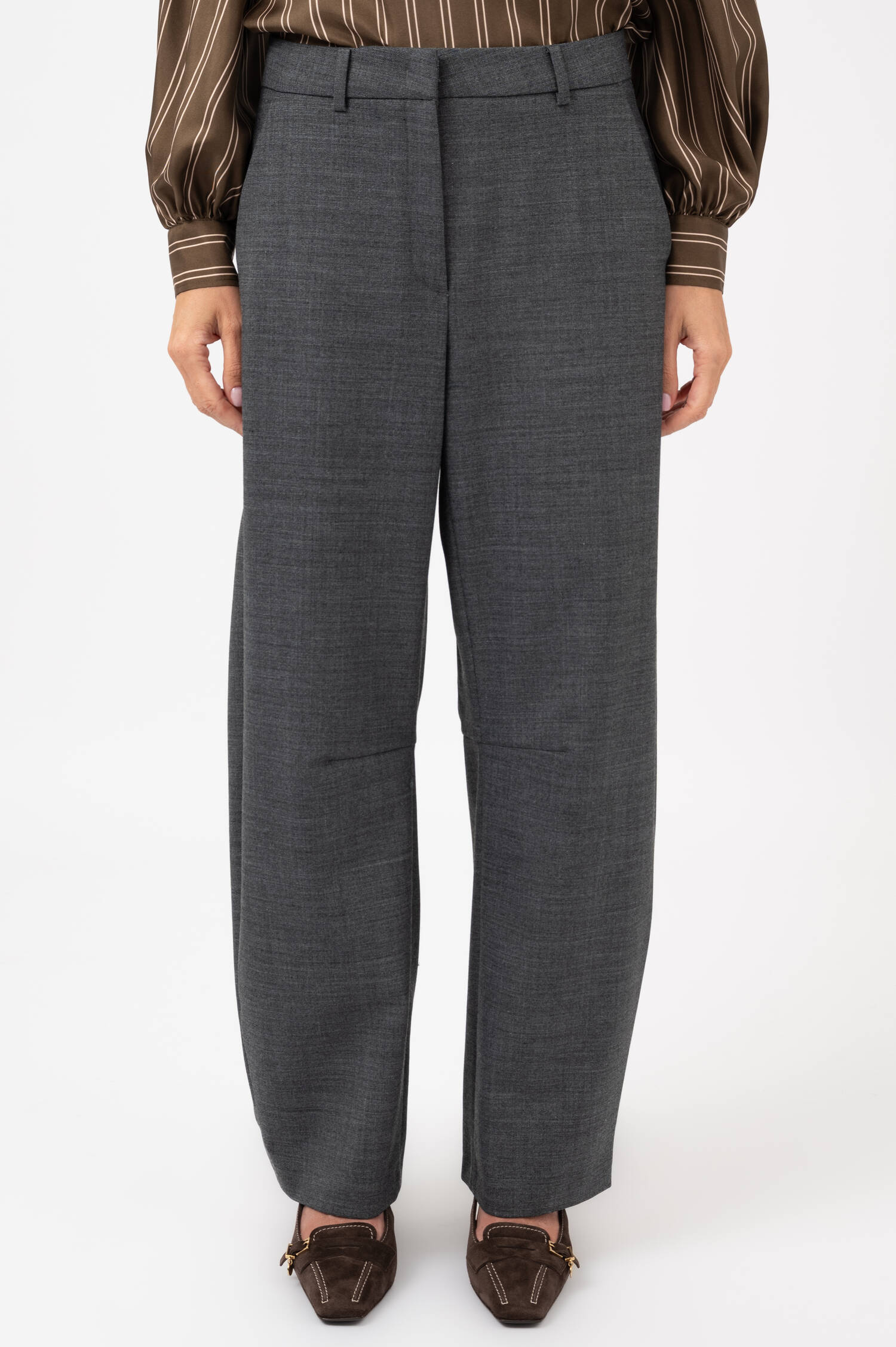 Cropped-Barrel-Hose EDITA in Grau meliert Cropped-Barrel-Hose EDITA in Grau meliert