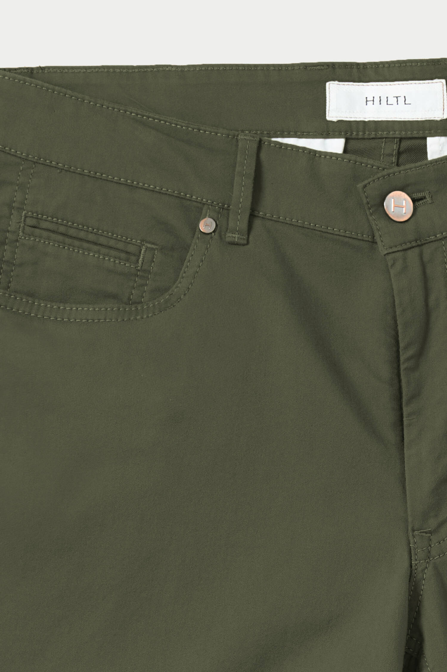 Slim-Hose TOURIST in Oliv Slim-Hose TOURIST in Oliv