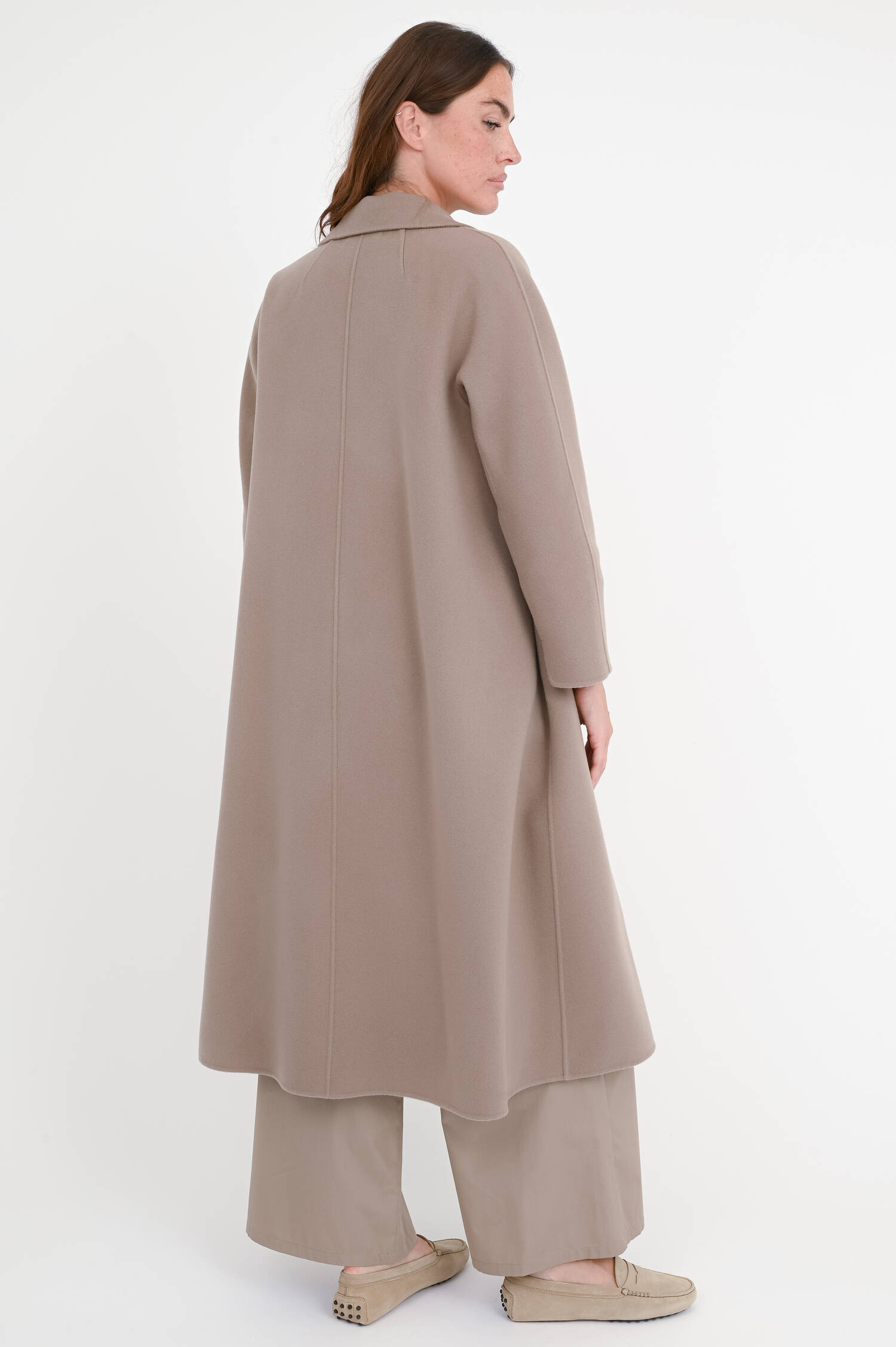 Mantel ESTURIA in Taubengrau