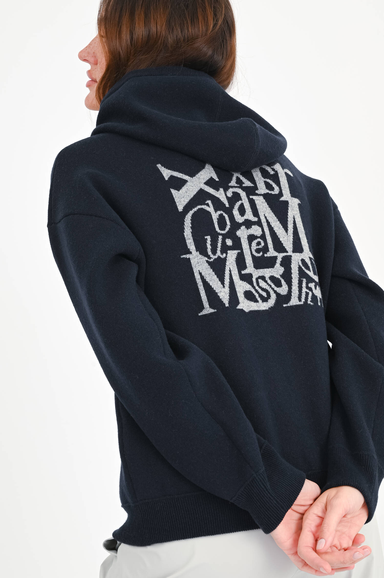 Strickjacke in Dunkelblau/Grau Strickjacke in Dunkelblau/Grau