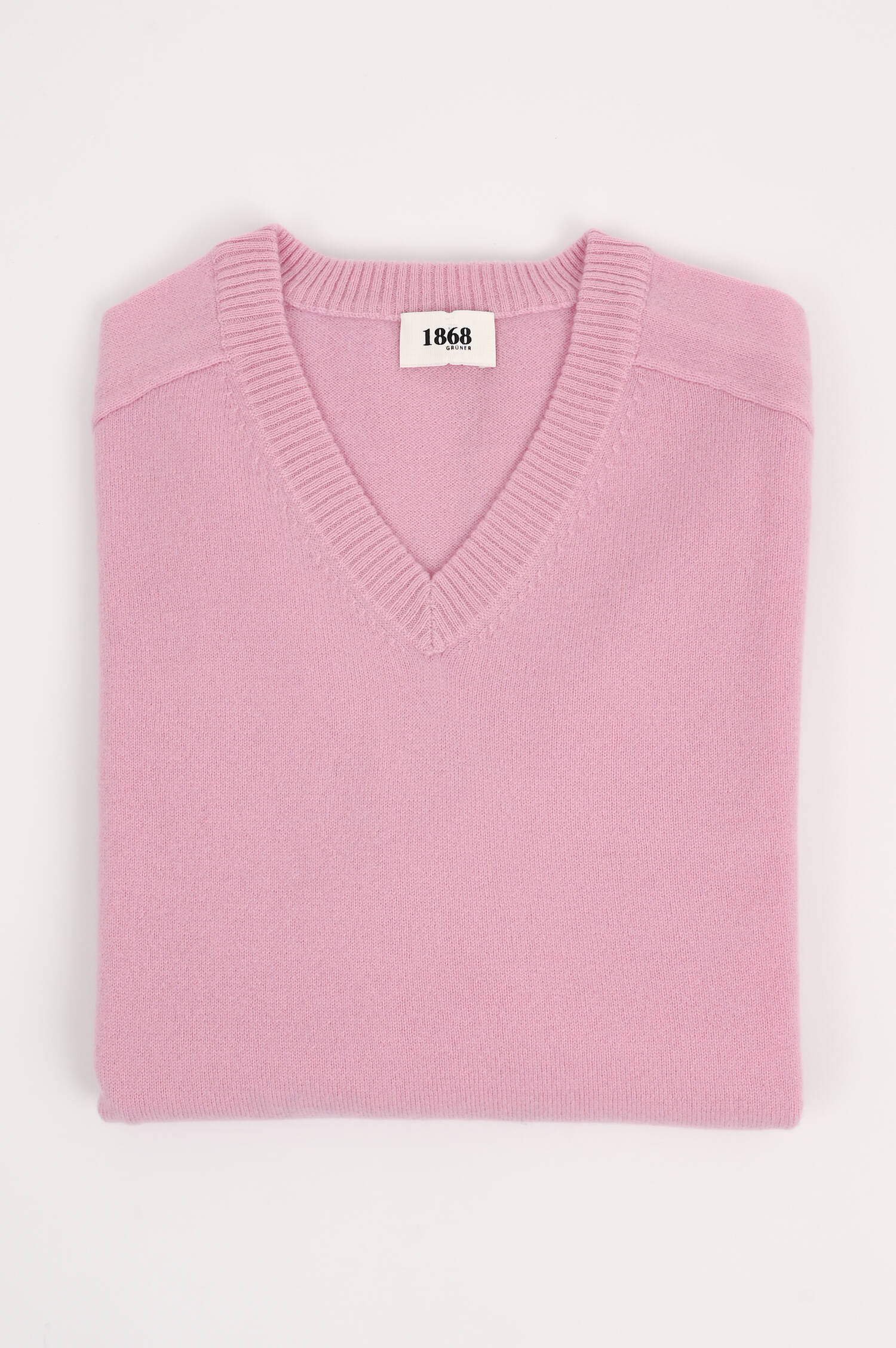 Cashmere V-Neck Pullover in Rosa Cashmere V-Neck Pullover in Rosa