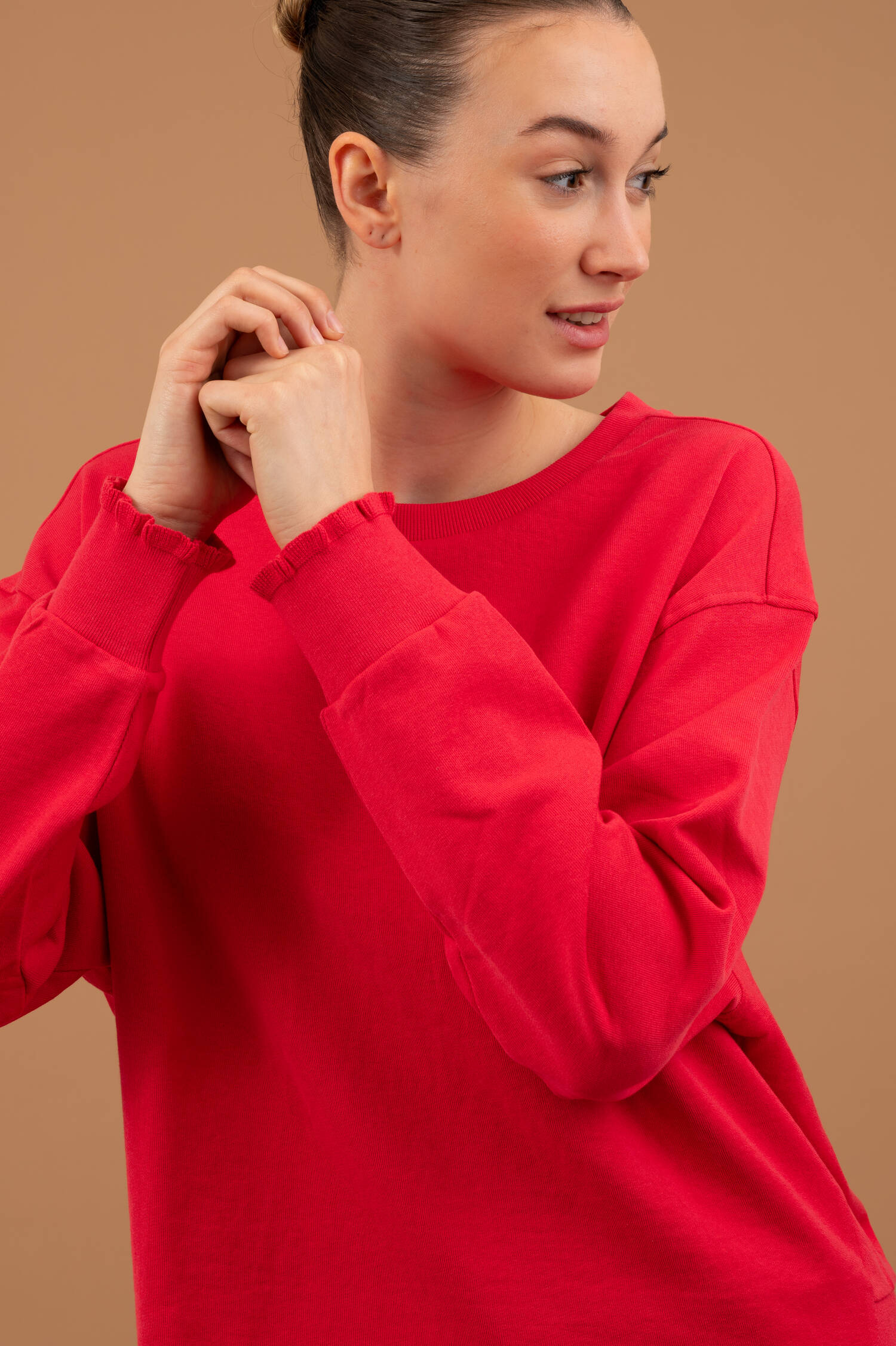 Sweater mit Rüschen-Details in Geraniumpink