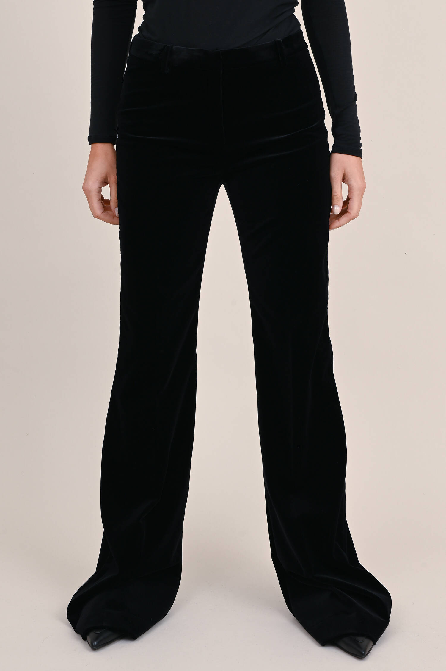 Hose aus Baumwoll-Samt in Schwarz