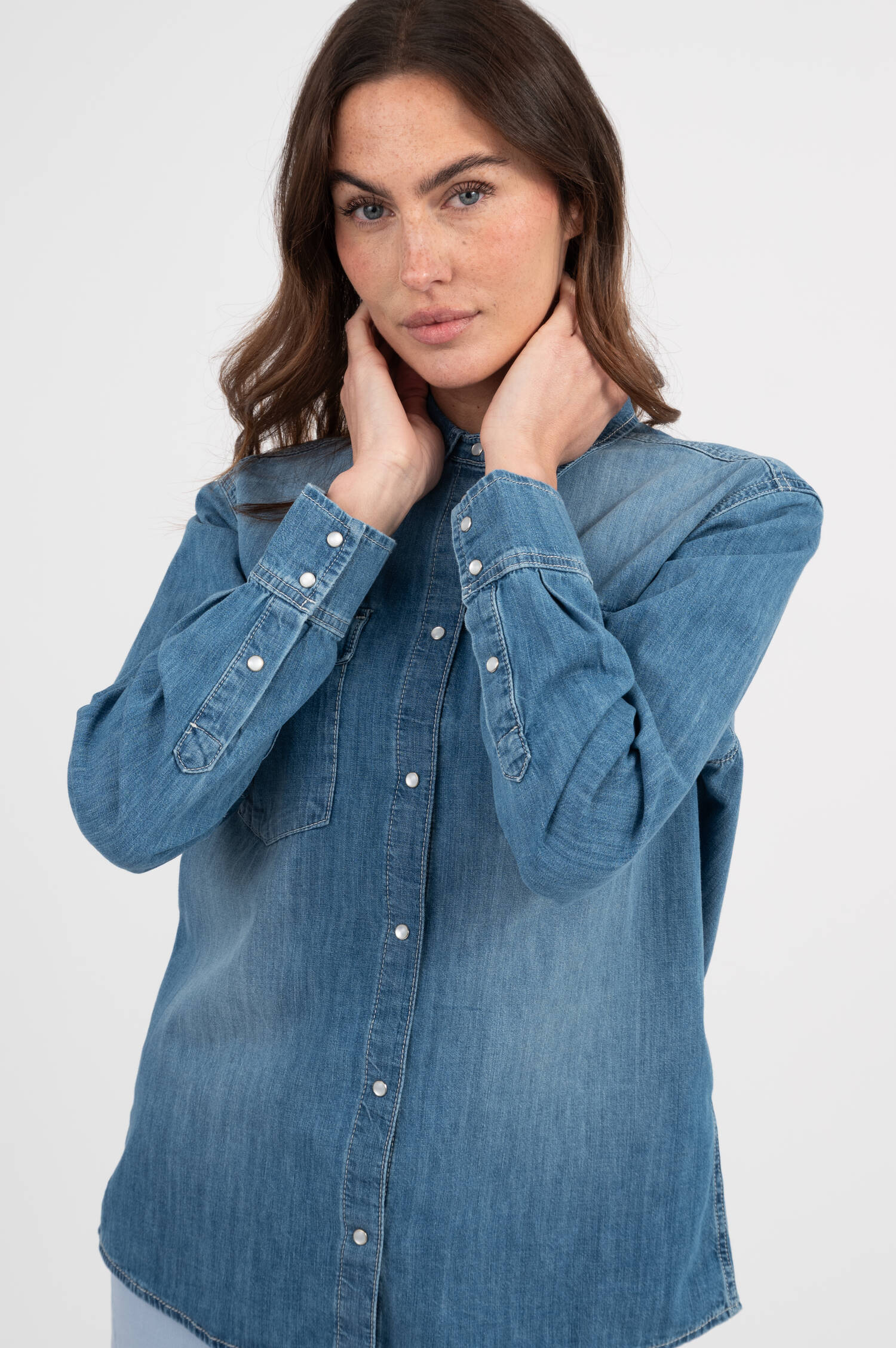 Jeansbluse in Mittelblau