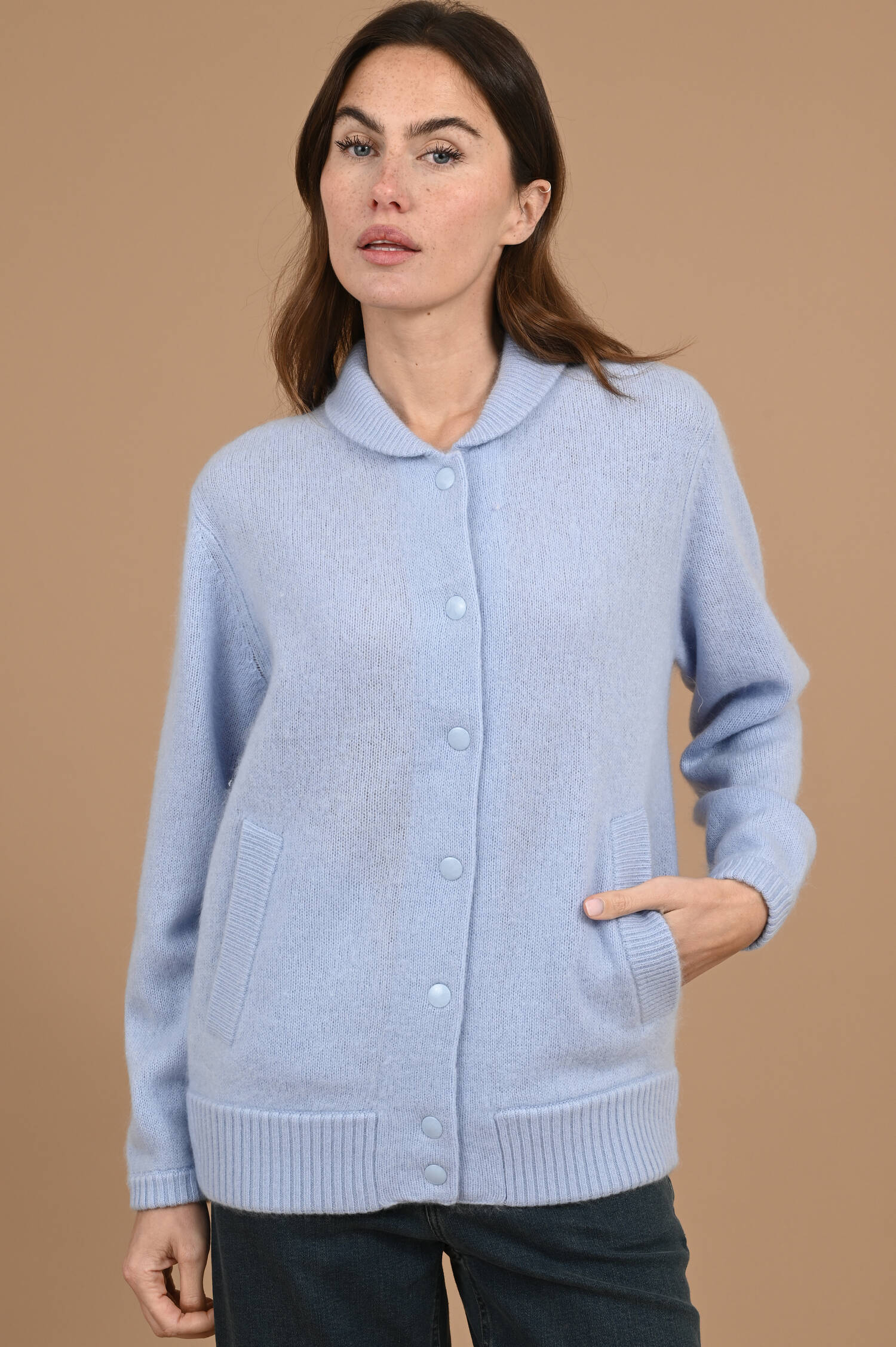 Cardigan FLUFFY STATEMENTS in Arcticblau