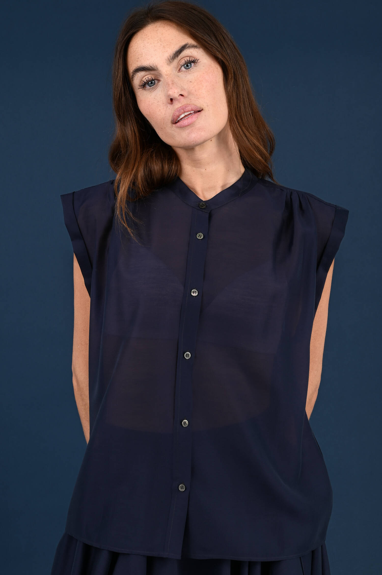 Weite Ärmellose Bluse in Navy