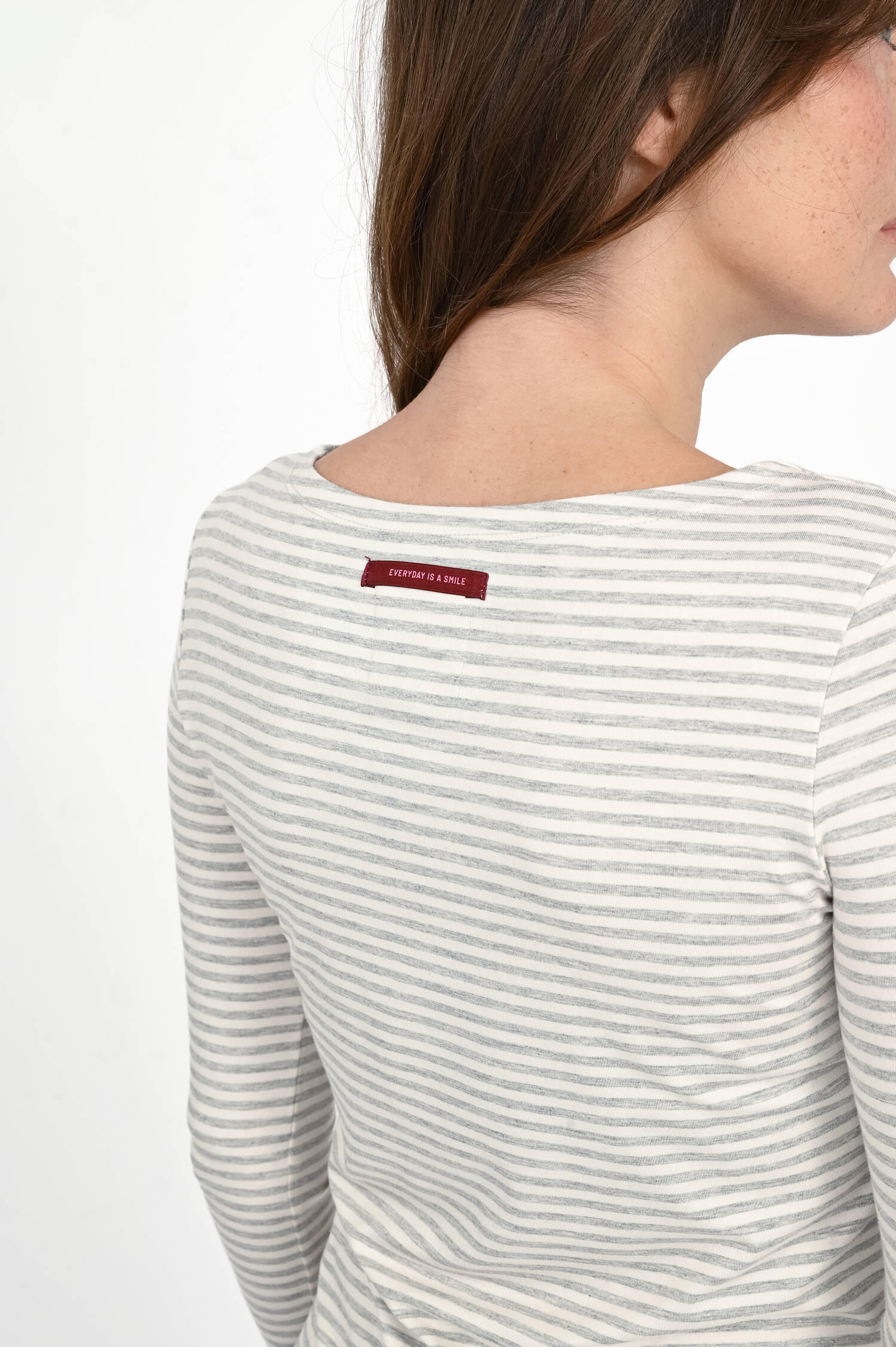 Gestreiftes Longsleeve in Greymelange/Ivory Gestreiftes Longsleeve in Greymelange/Ivory