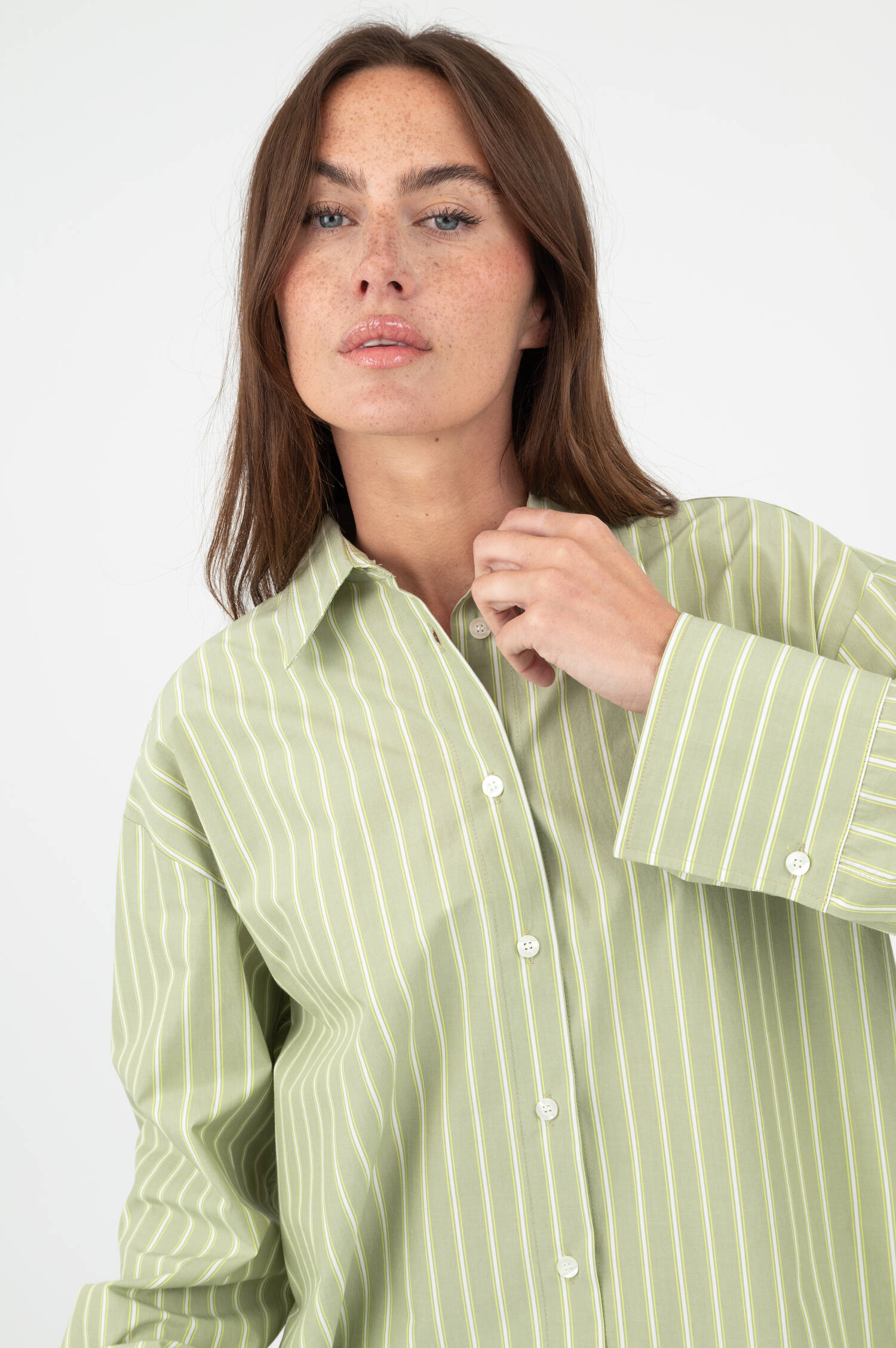 Gestreifte Bluse CAMICIA in Grün Gestreifte Bluse CAMICIA in Grün