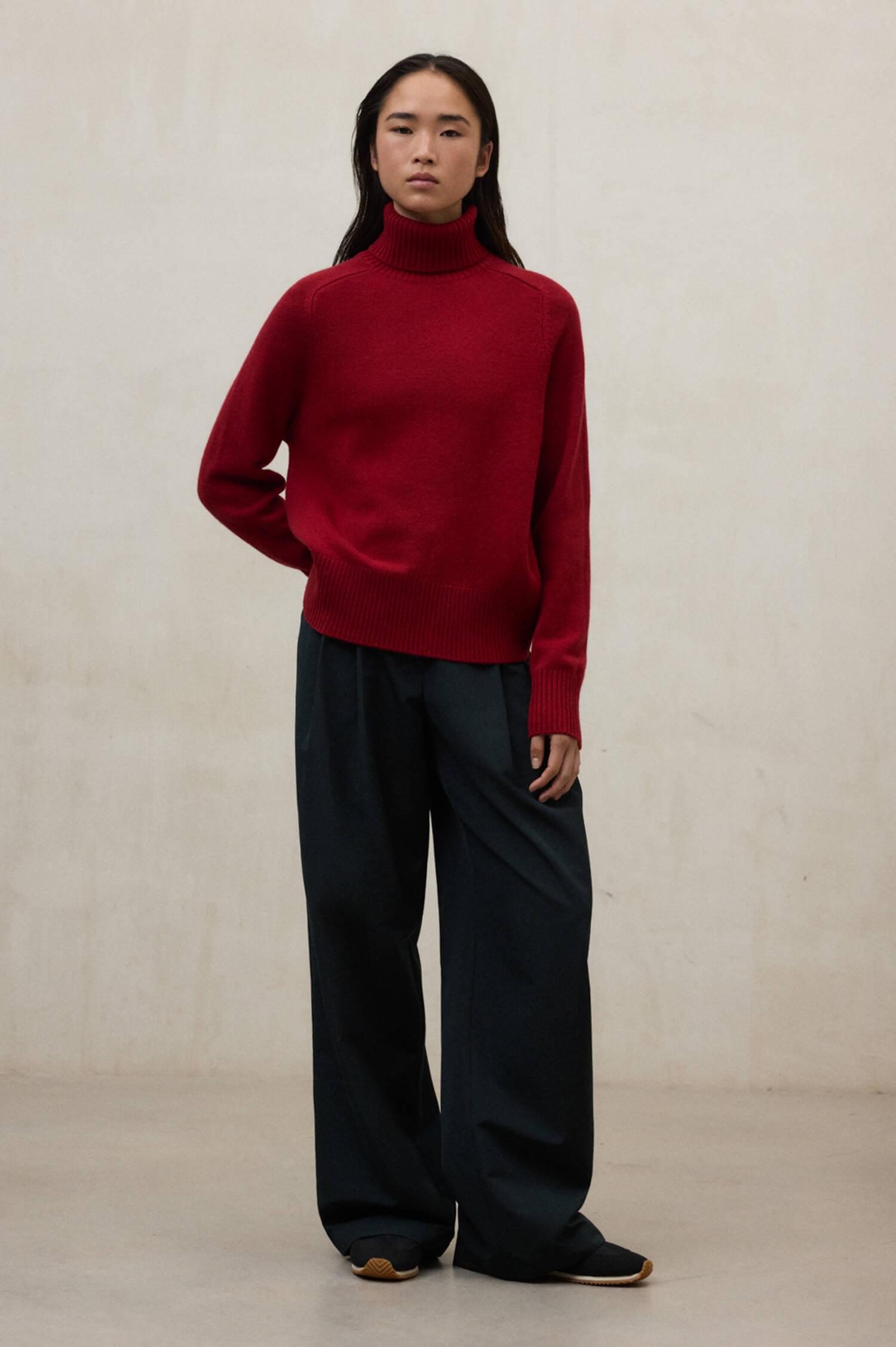 Rollkragen Pullover CAQUI in Crimson Red