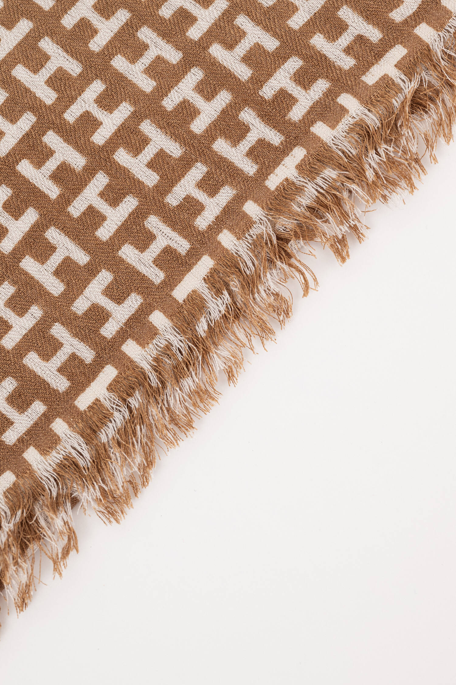 Cashmere-Seiden-Schal RADEGUNDE in Braun