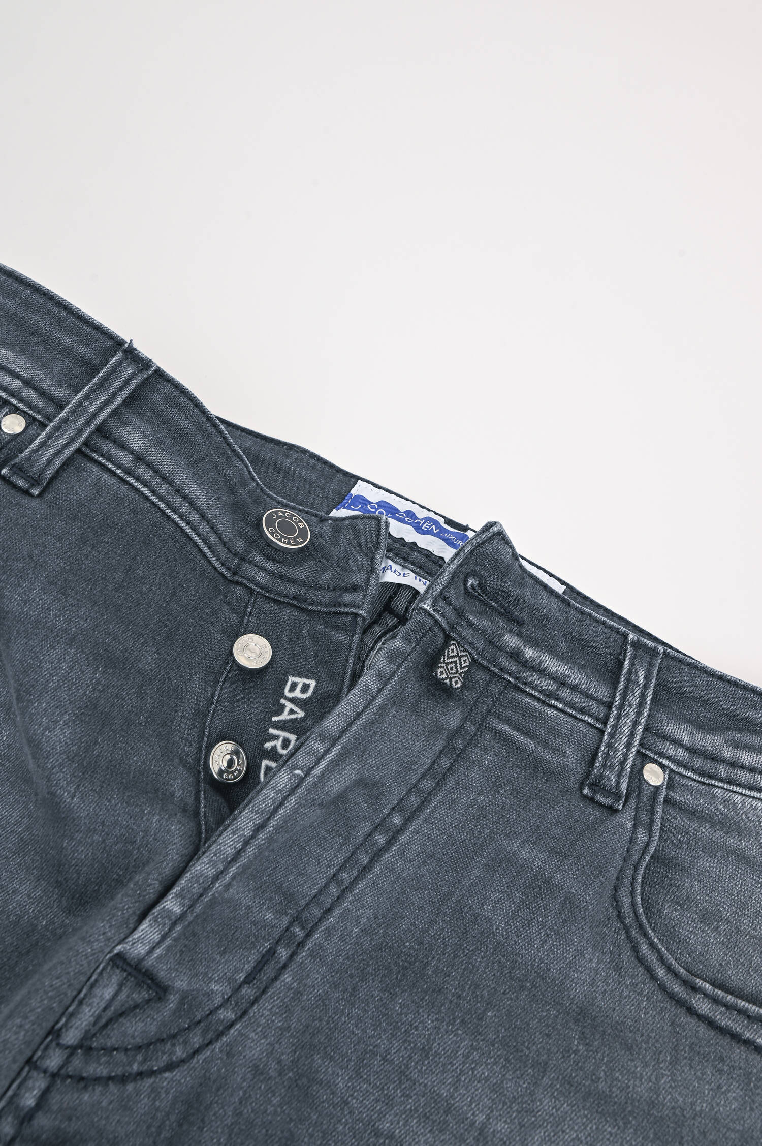 Slim Fit Jeans BARD in Grau