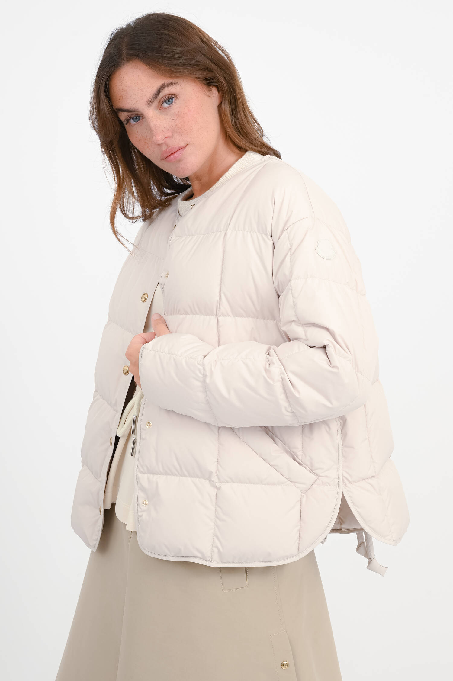 Kurze CARAMAGNE Daunenjacke in hellem Greige