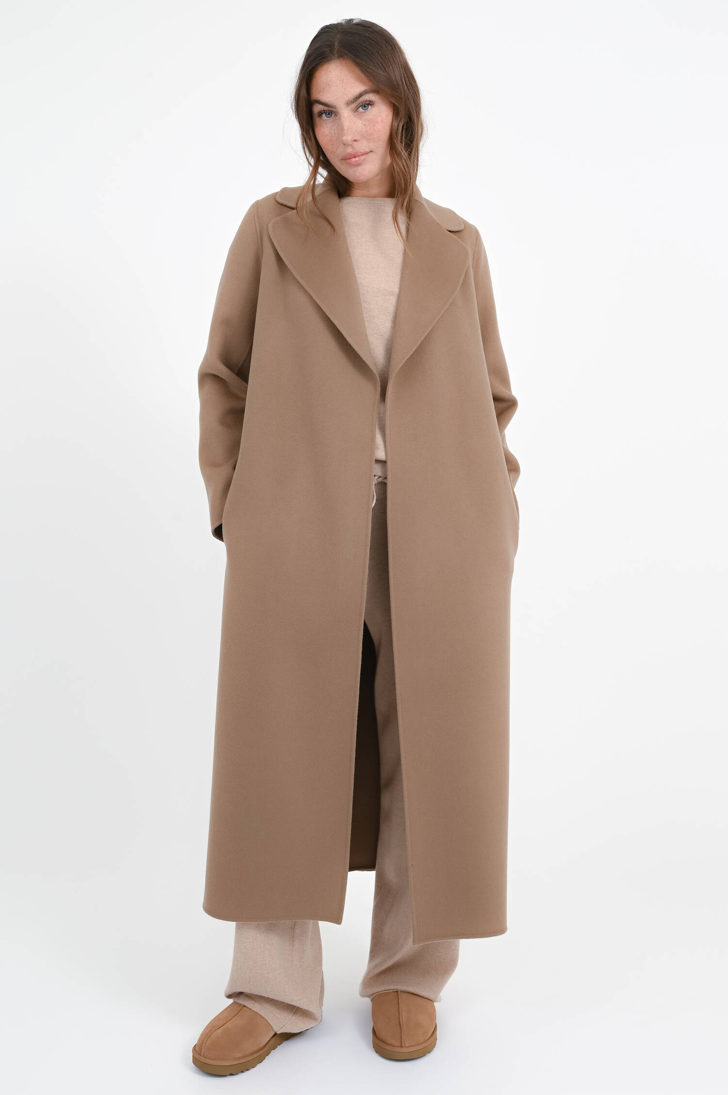 Maxi-Wollmantel POLDO in Haselnuss