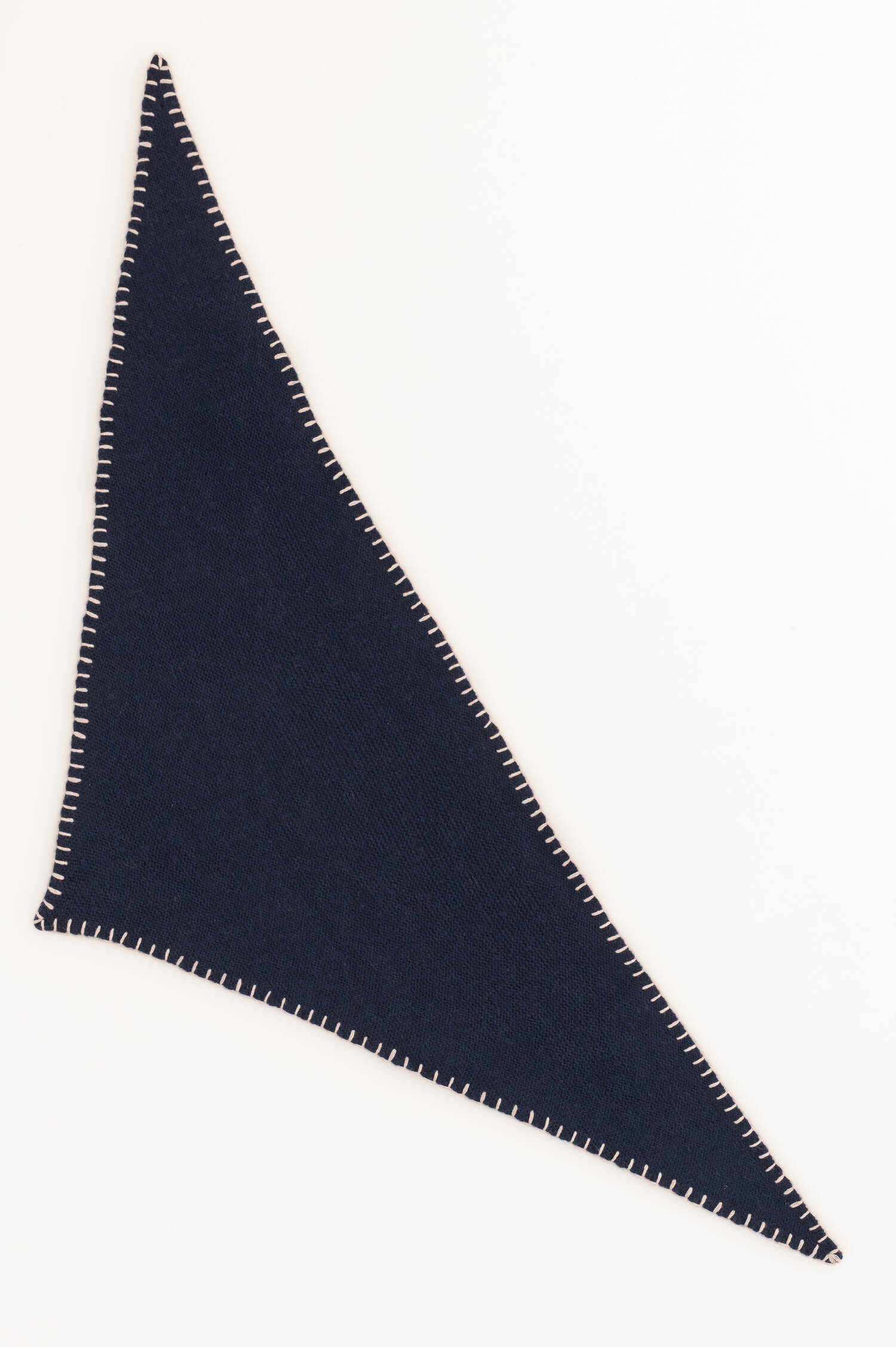 Woll-Cashmere-Dreieckstuch in Navy Woll-Cashmere-Dreieckstuch in Navy