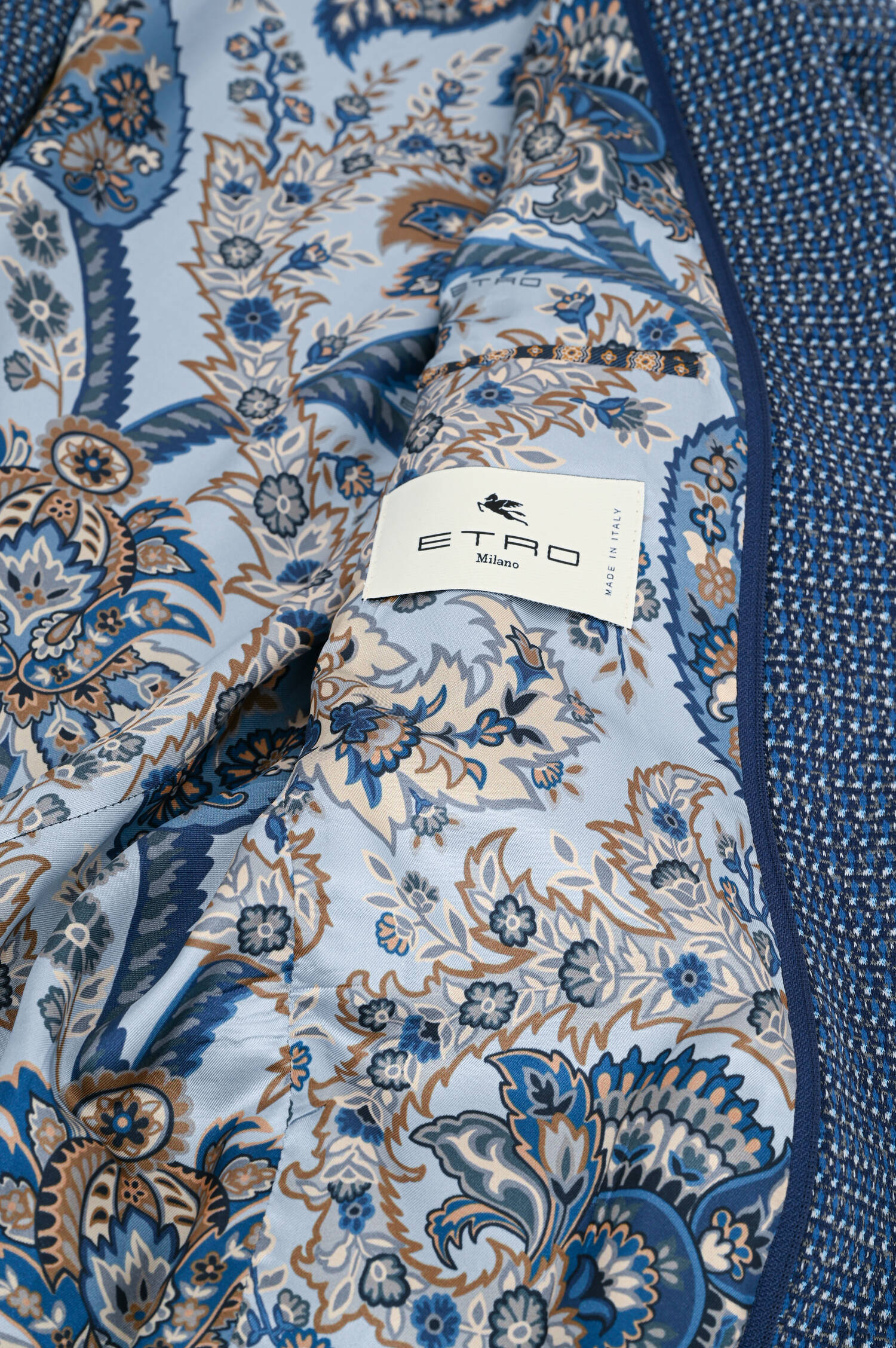 Hybrid-Jacke in Dunkelblau gemustert Hybrid-Jacke in Dunkelblau gemustert