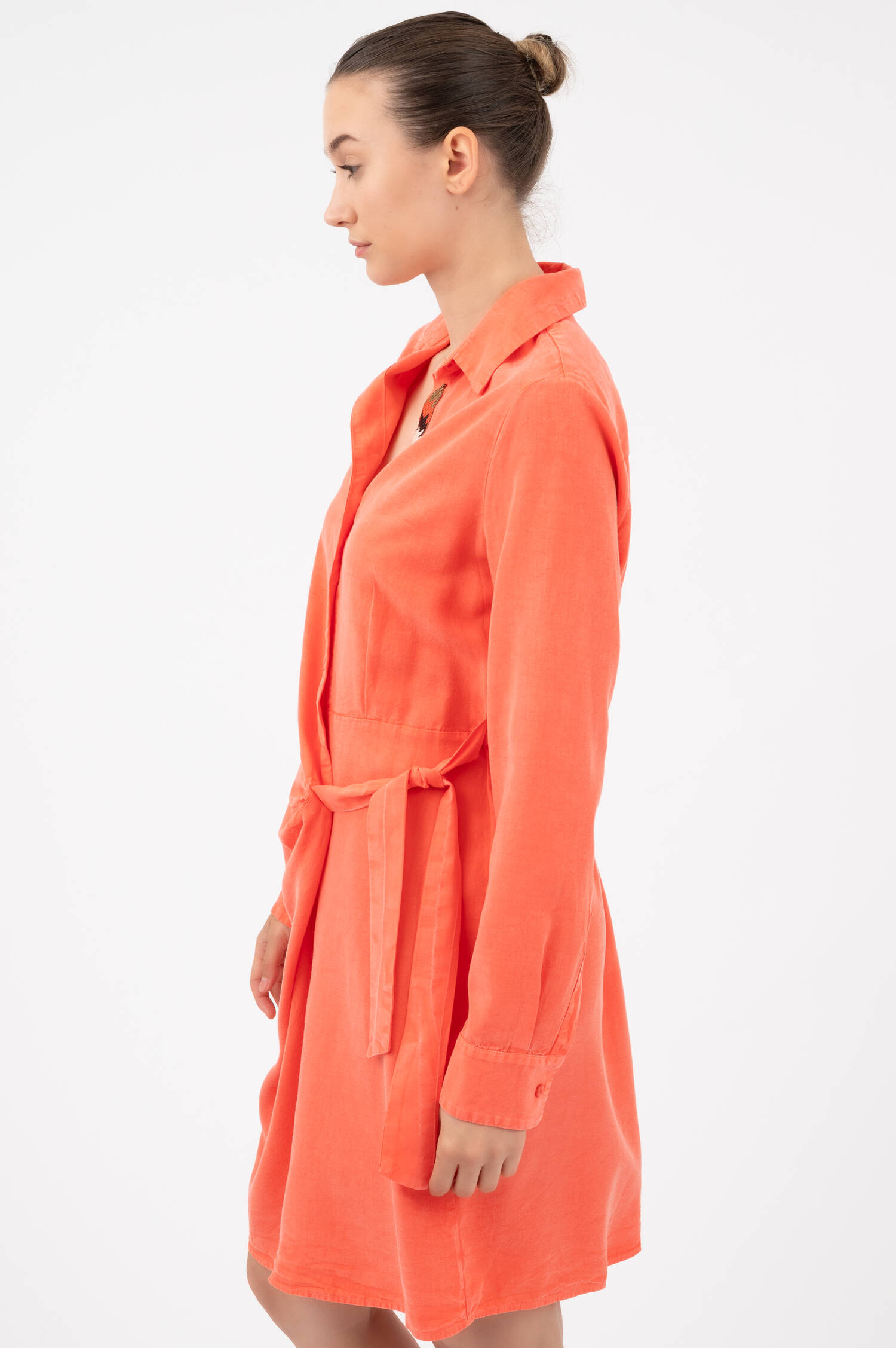 Kleid aus Tencel in Koralle Kleid aus Tencel in Koralle