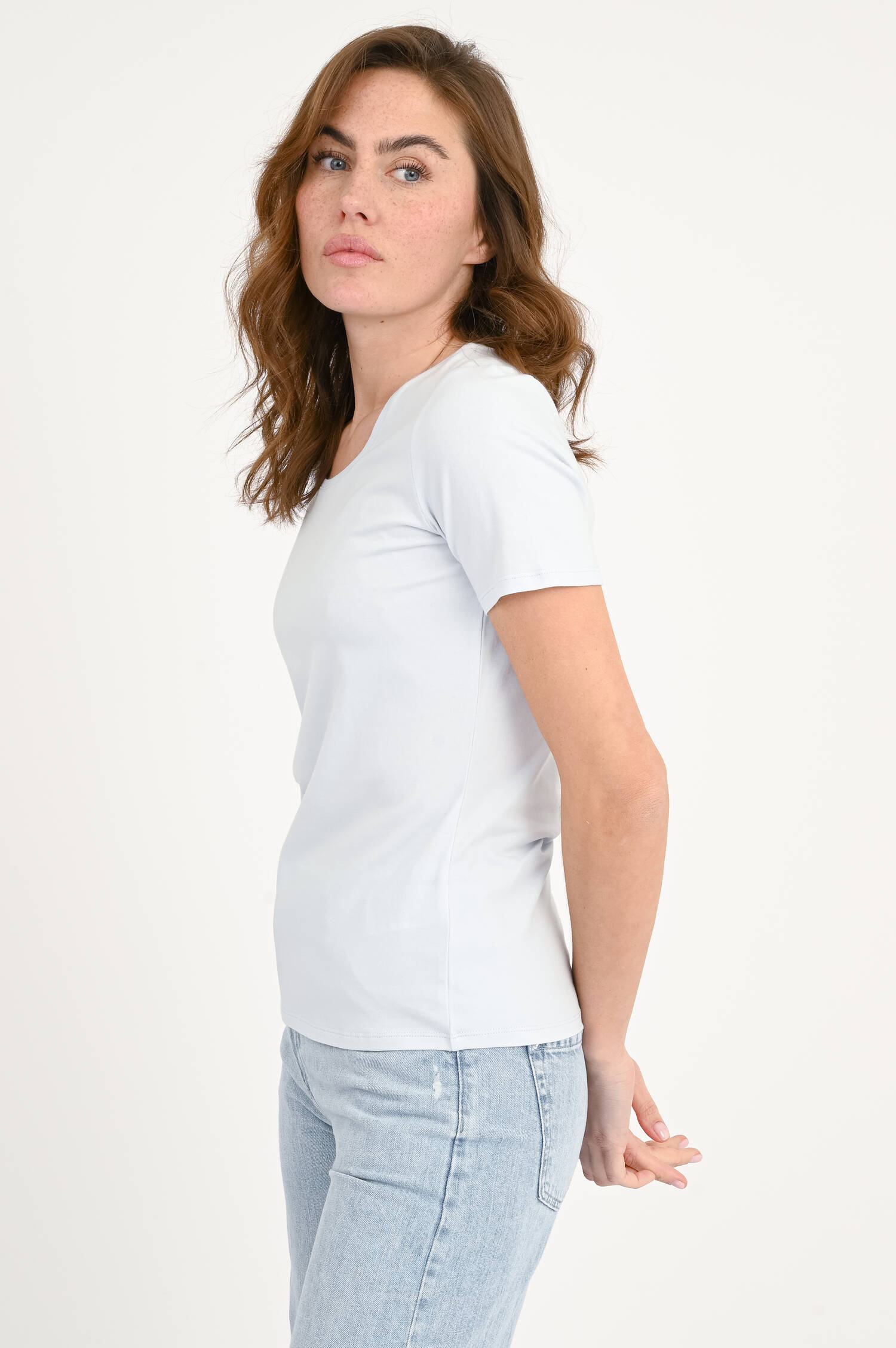  Baumwoll-Shirt mit Rundhalsausschnitt in Hellblau