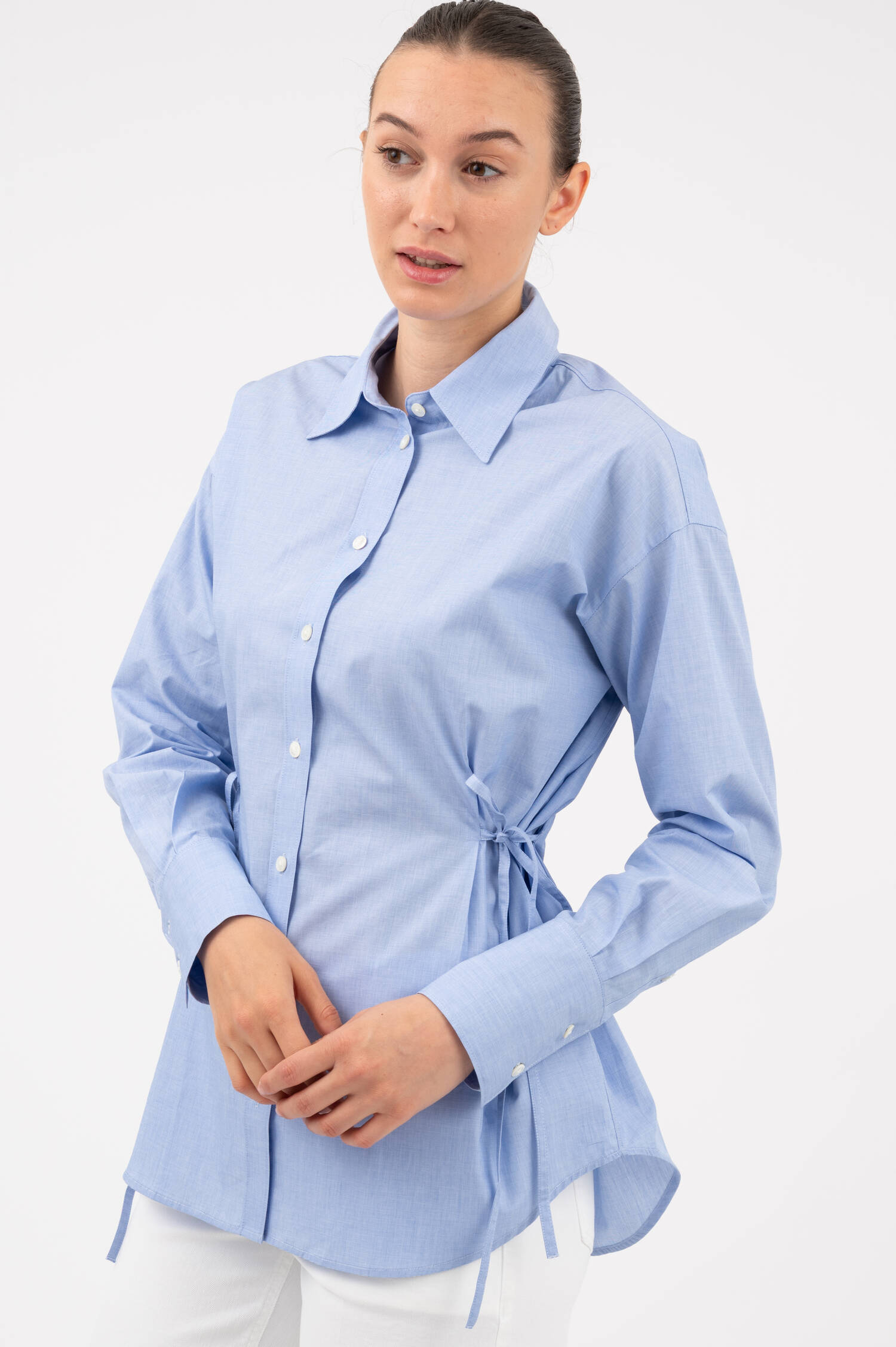 Bluse mit Schnür-Details in Hellblau