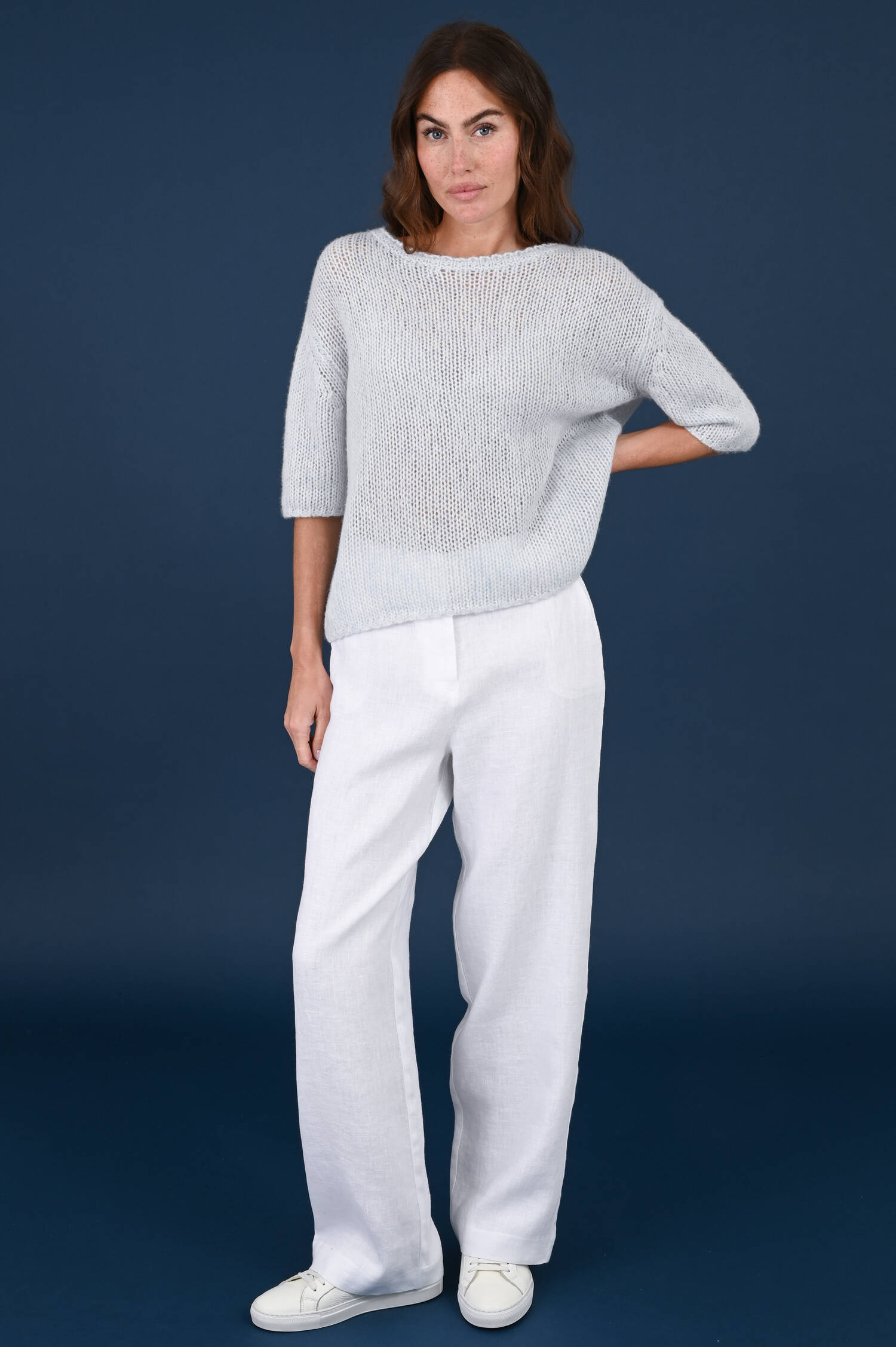 Lochstrick-Pullover in River Blue