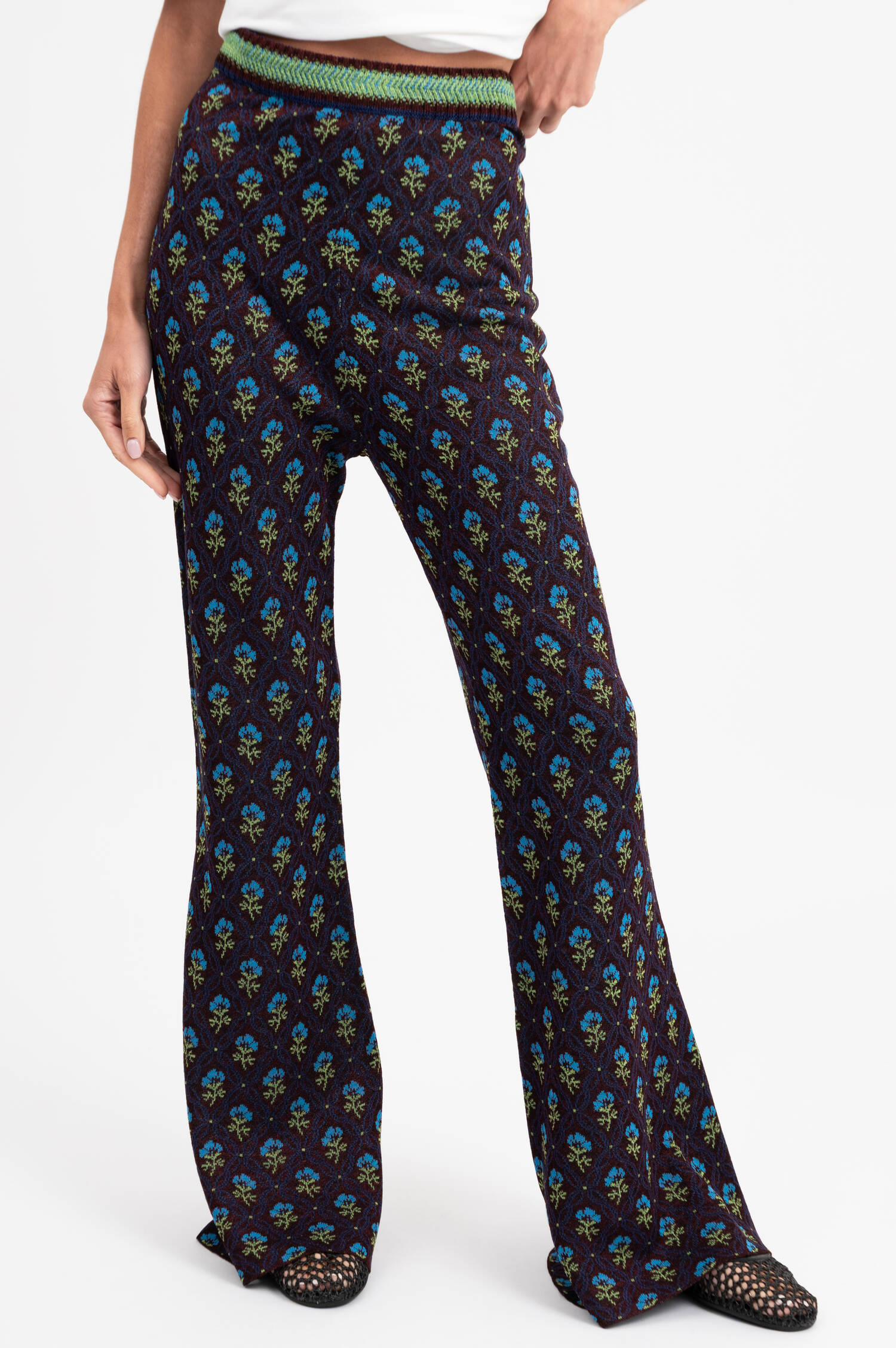 Bootcut Jacquard-Hose mit floralem Rautenmotiv Bootcut Jacquard-Hose mit floralem Rautenmotiv