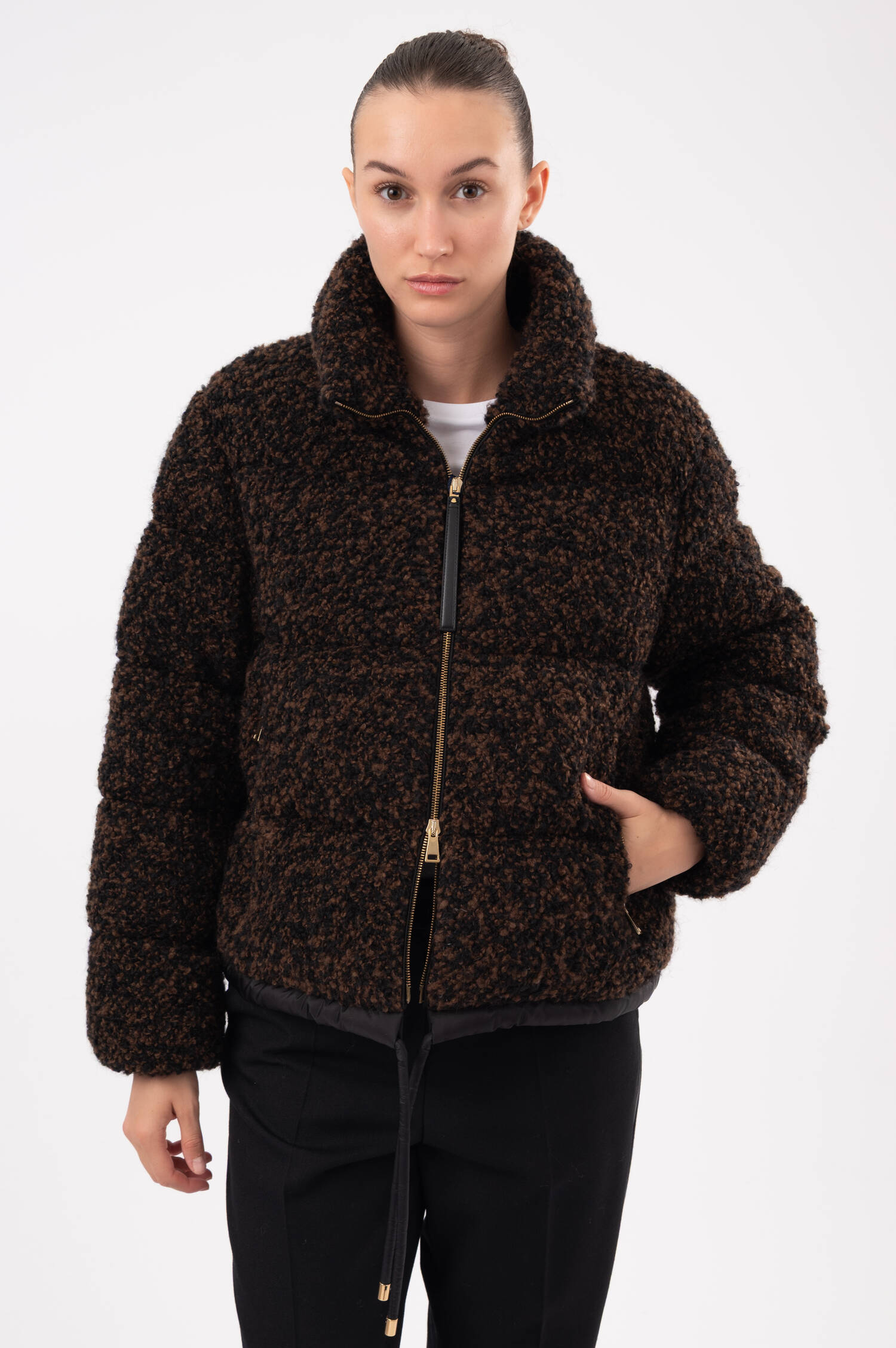 Tweed-Daunenjacke in Schwarz/Braun Tweed-Daunenjacke in Schwarz/Braun