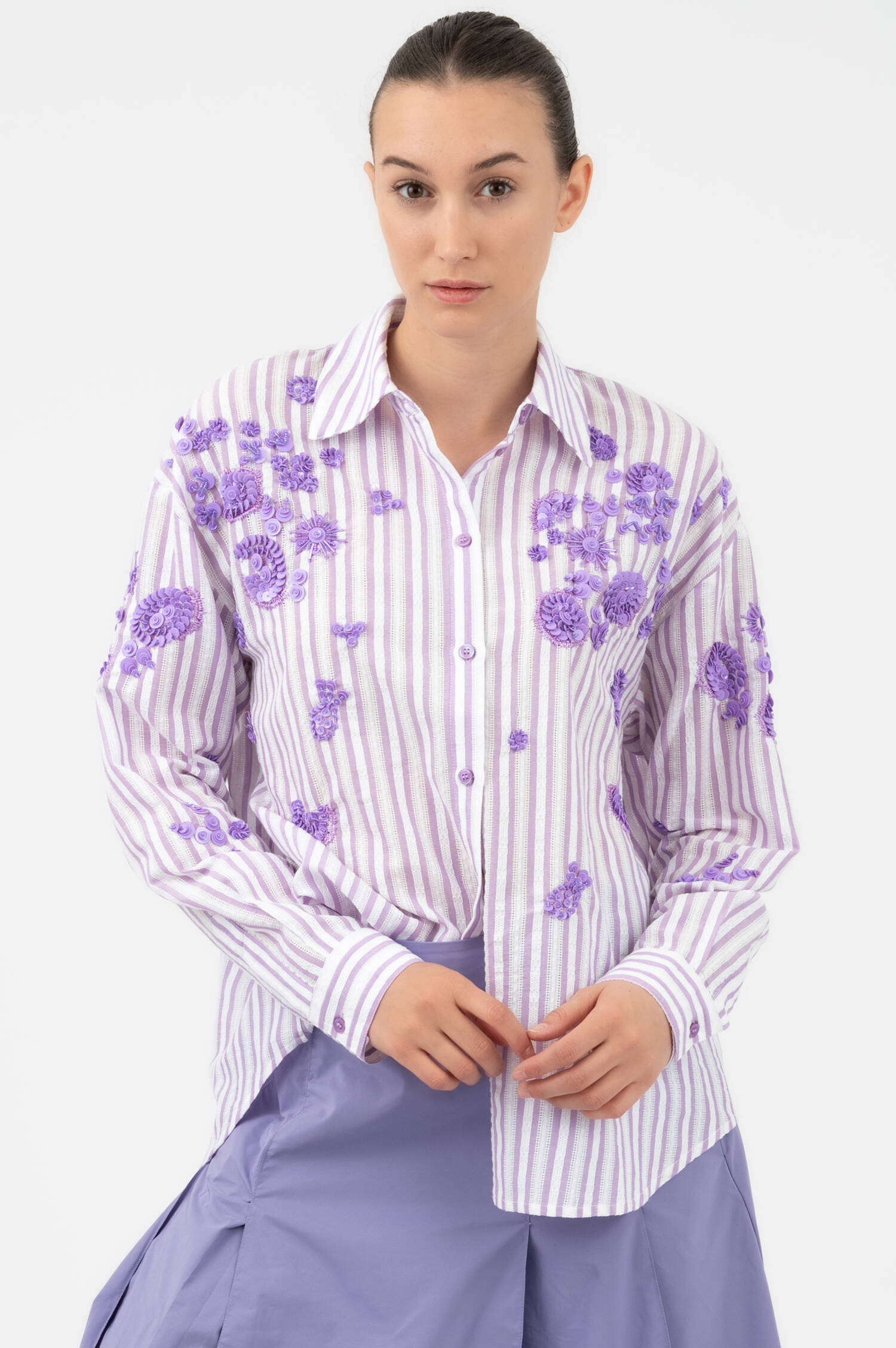 Oversize Bluse in Flieder/Weiß Oversize Bluse in Flieder/Weiß